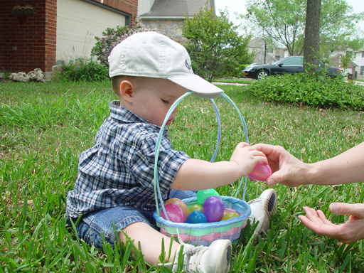 Chad & Sally Come to Visit, Zack's 1st Easter Egg Hunt