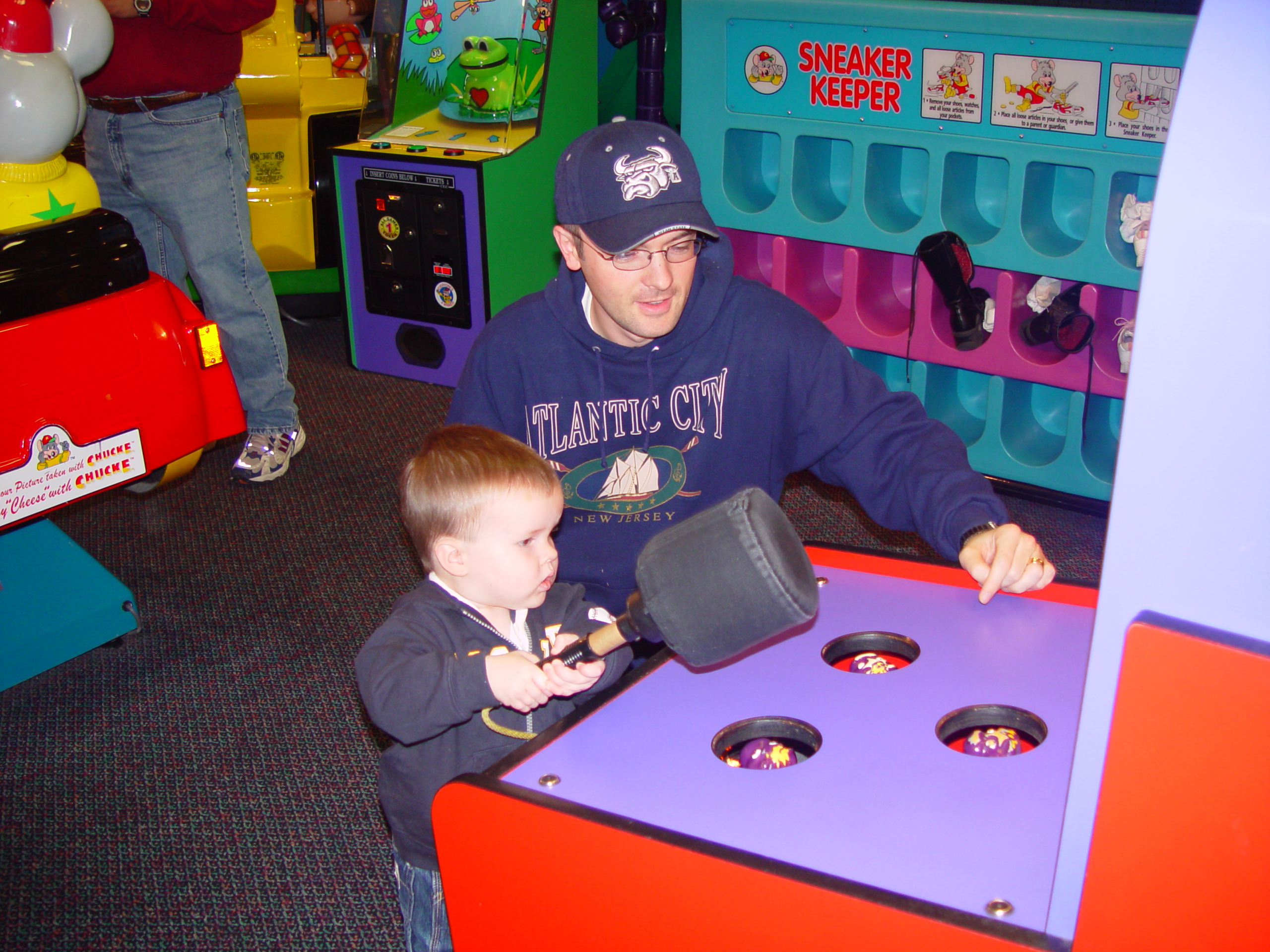 Chuck E. Cheese, Texas Football, Capital Gym