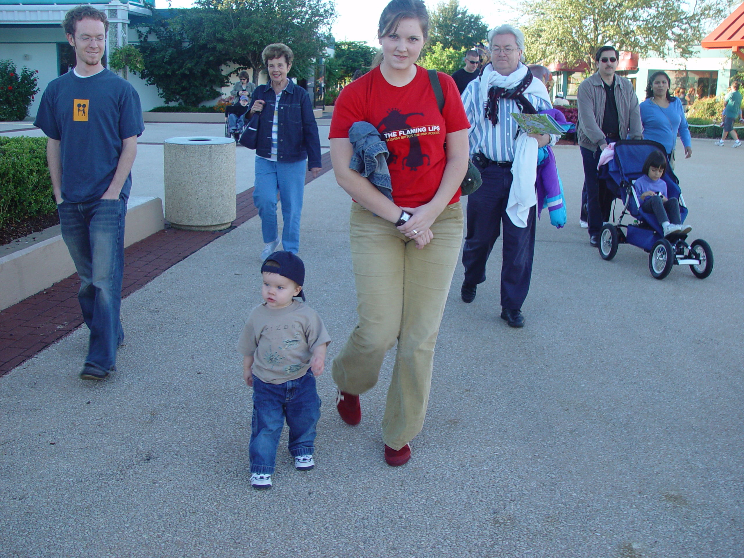 Thanksgiving 2004, Seaworld, Zack's Early 2nd Birthday