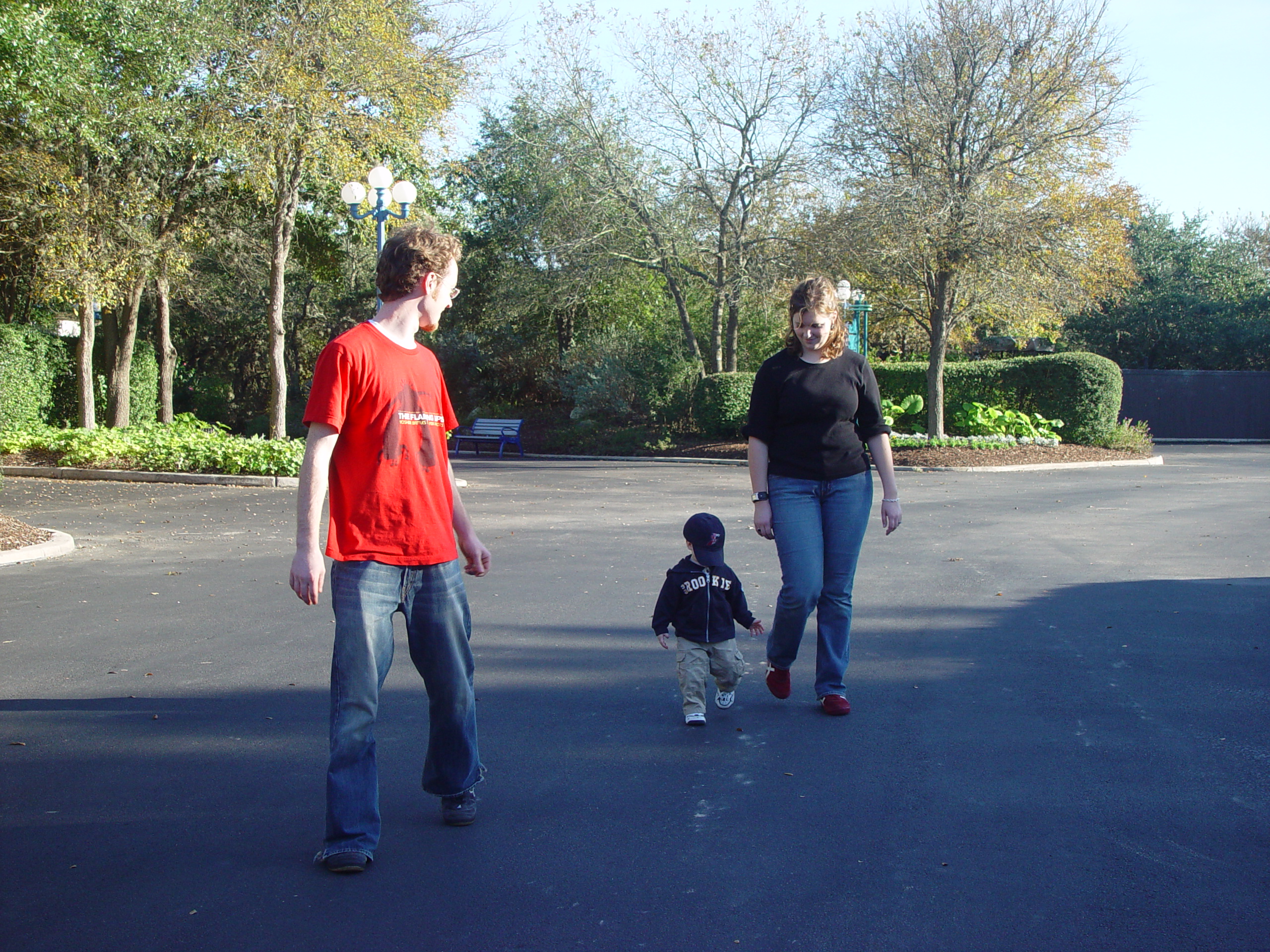 Thanksgiving 2004, Seaworld, Zack's Early 2nd Birthday