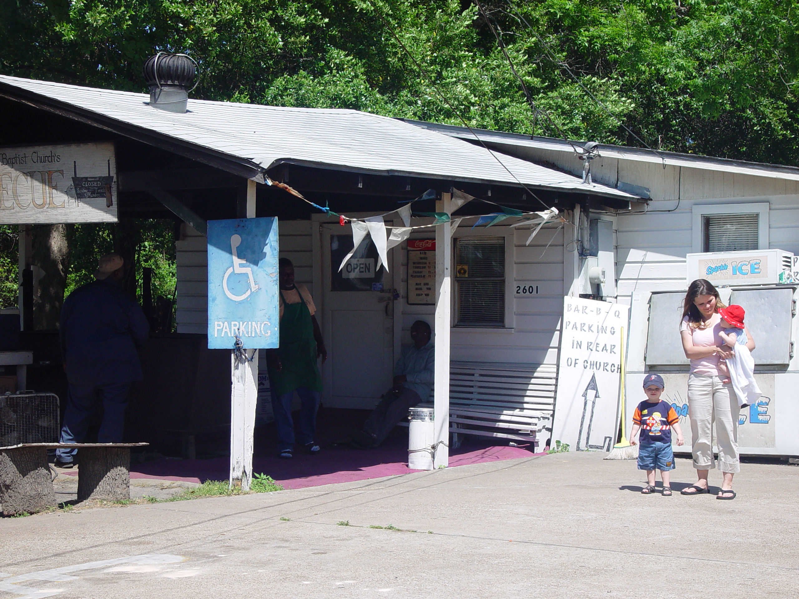 Tri-State Trip - World's Best BBQ: New Zion Missionary Baptist Church's Barbecue (Huntsville, TX)