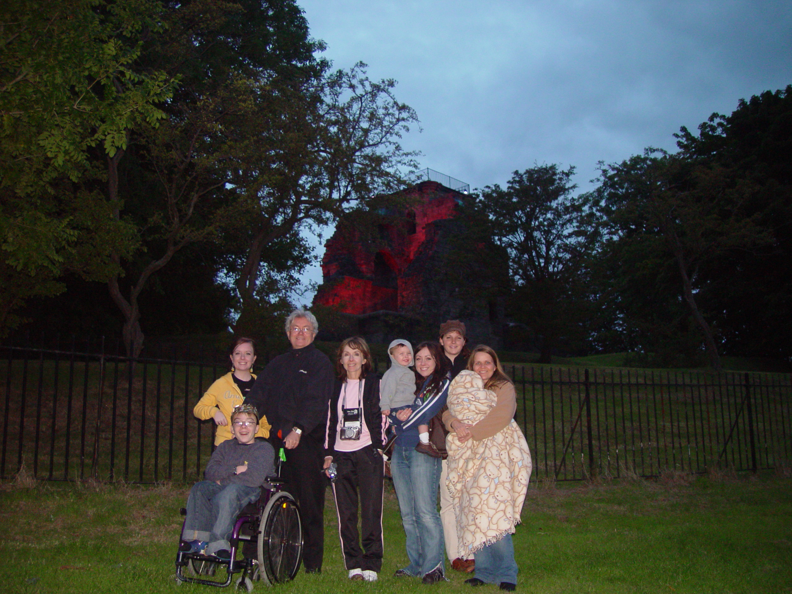 Europe Trip 2005 - Scotland Day 1 (Crookston Castle, Aberfoyle (The Forth Inn))