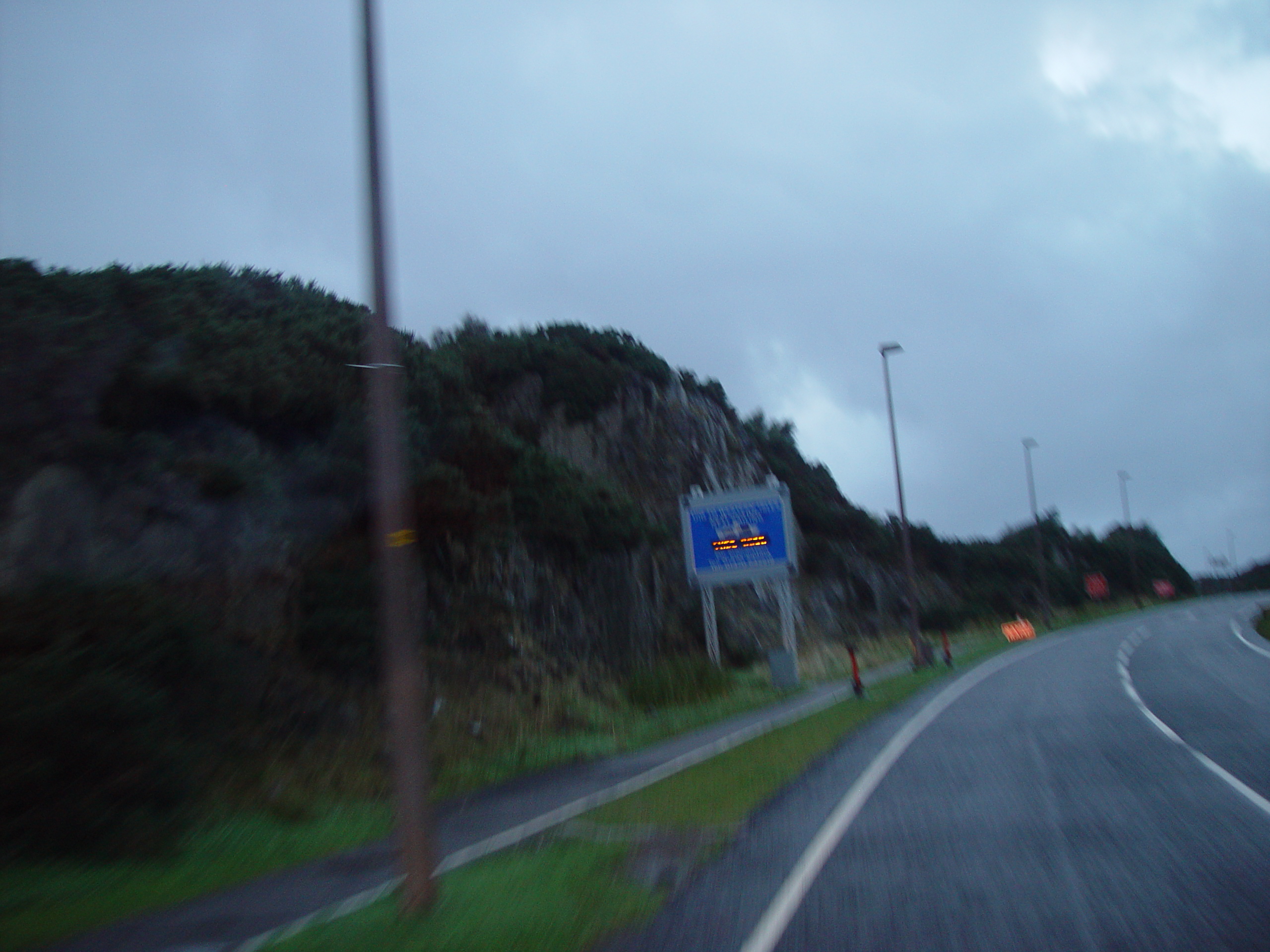 Europe Trip 2005 - Scotland Day 3 (Eilean Donan Castle, The Isle of Skye Bridge, Portree (The Pink Guest House))