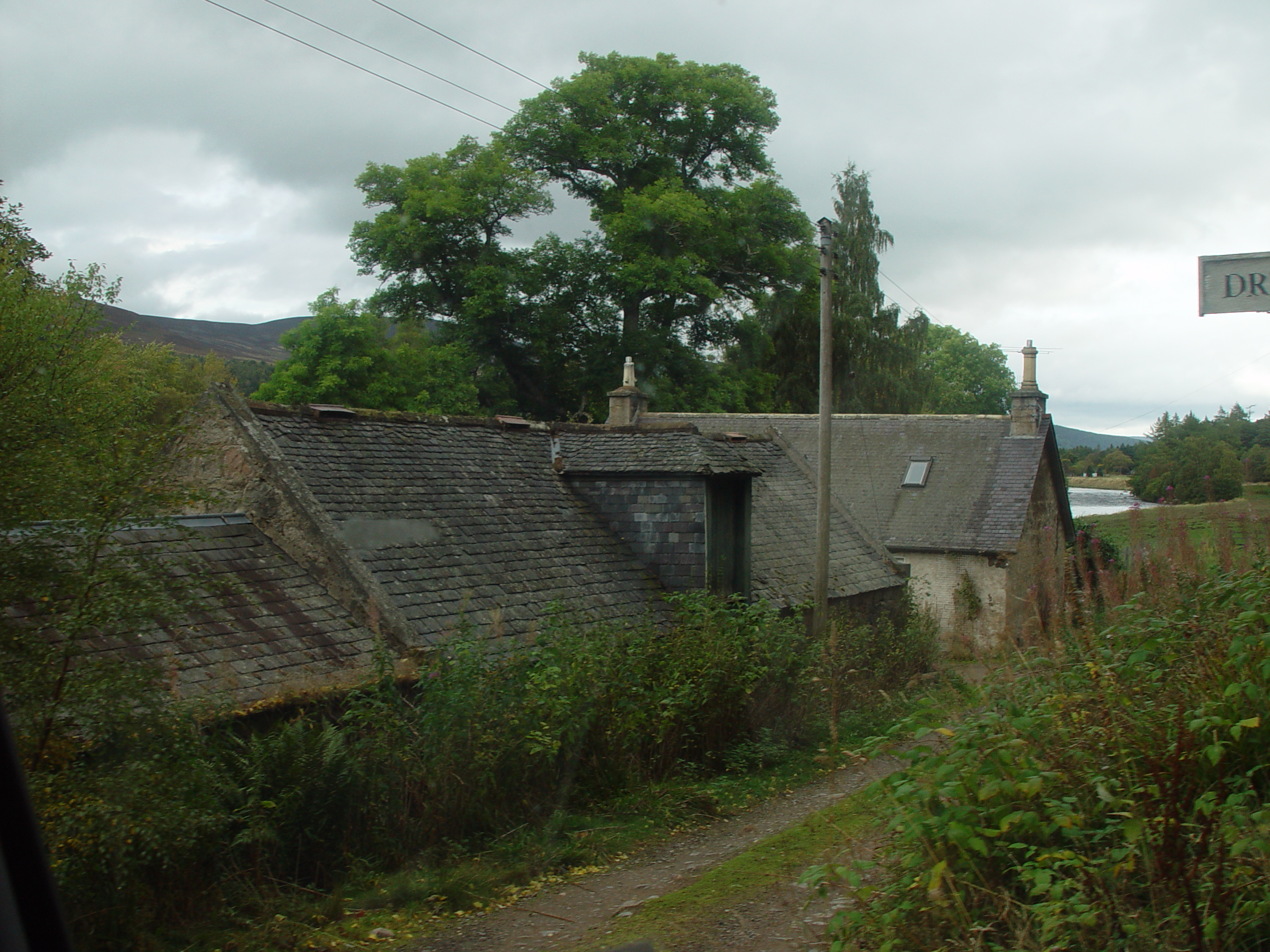 Europe Trip 2005 - Scotland Day 5 (Clunie Lodge (Braemar), Braemar Castle, Glenbuchat Castle, Scottish Highland Cows)