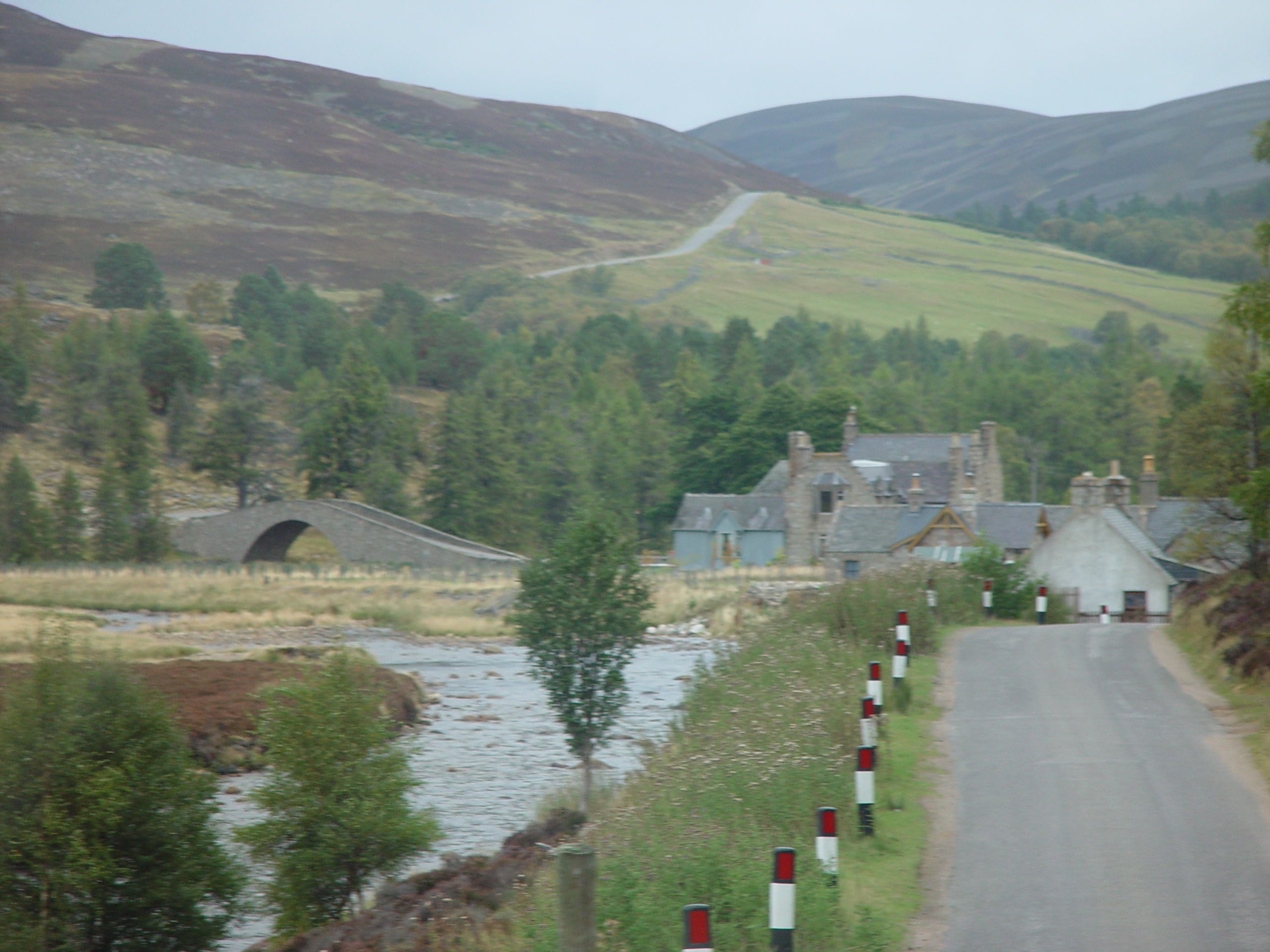 Europe Trip 2005 - Scotland Day 5 (Clunie Lodge (Braemar), Braemar Castle, Glenbuchat Castle, Scottish Highland Cows)