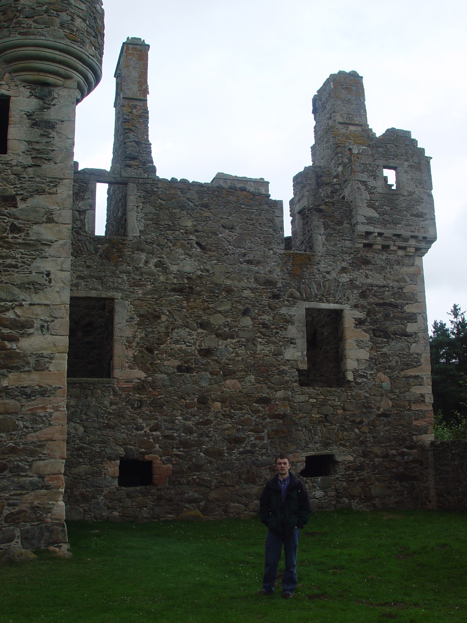 Europe Trip 2005 - Scotland Day 5 (Clunie Lodge (Braemar), Braemar Castle, Glenbuchat Castle, Scottish Highland Cows)