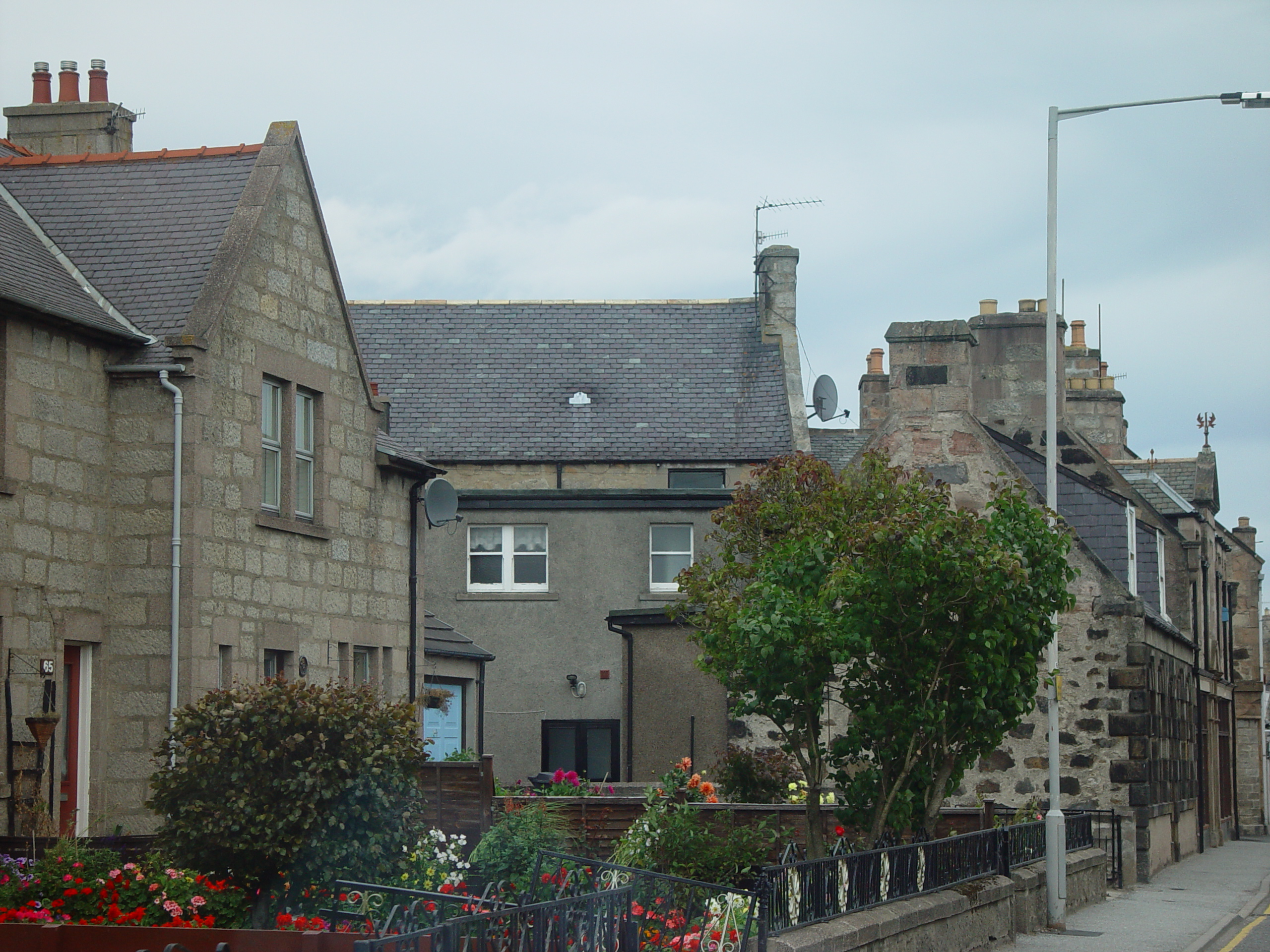 Europe Trip 2005 - Scotland Day 5 (Clunie Lodge (Braemar), Braemar Castle, Glenbuchat Castle, Scottish Highland Cows)