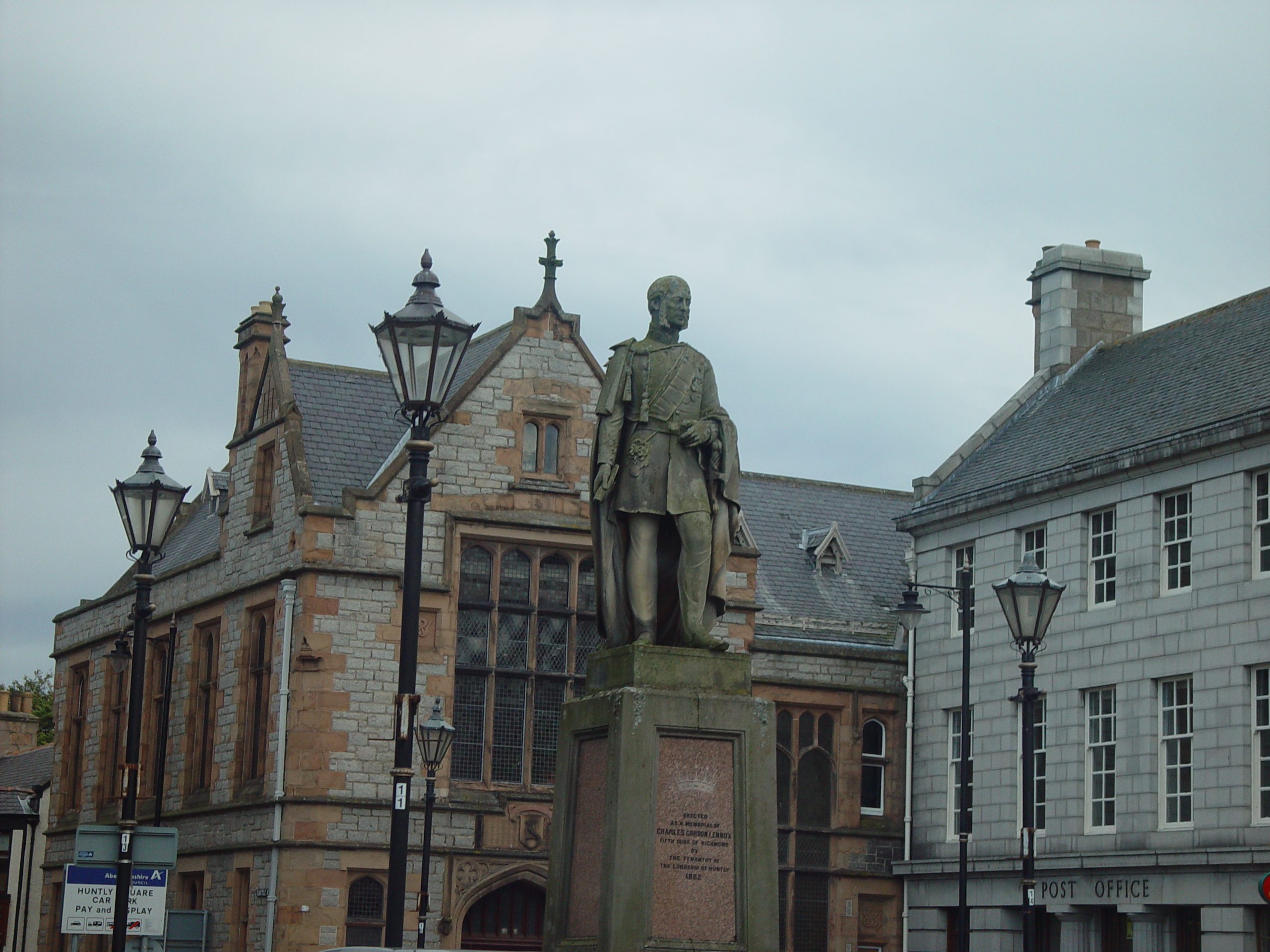 Europe Trip 2005 - Scotland Day 5 (Clunie Lodge (Braemar), Braemar Castle, Glenbuchat Castle, Scottish Highland Cows)