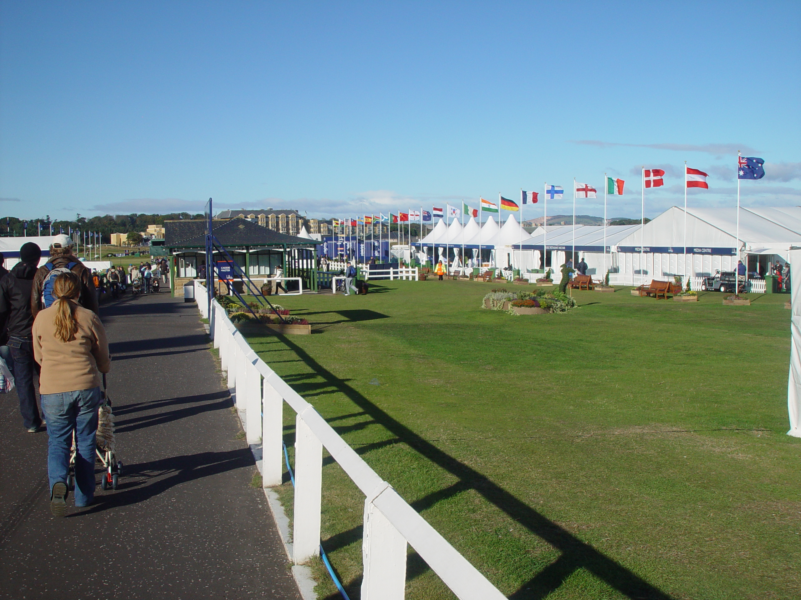 Europe Trip 2005 - Scotland Day 6 (St. Andrews: Old Course, Ahmad Rashad, Dunhill Links, St. Andrews Cathedral)