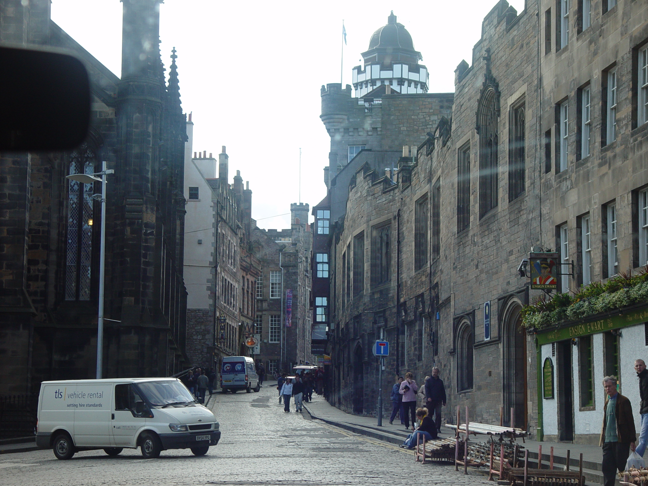 Europe Trip 2005 - Scotland Day 6 (Fish & Chips at the Anstruther Fish Bar, Edinburgh: Edinburgh Castle)