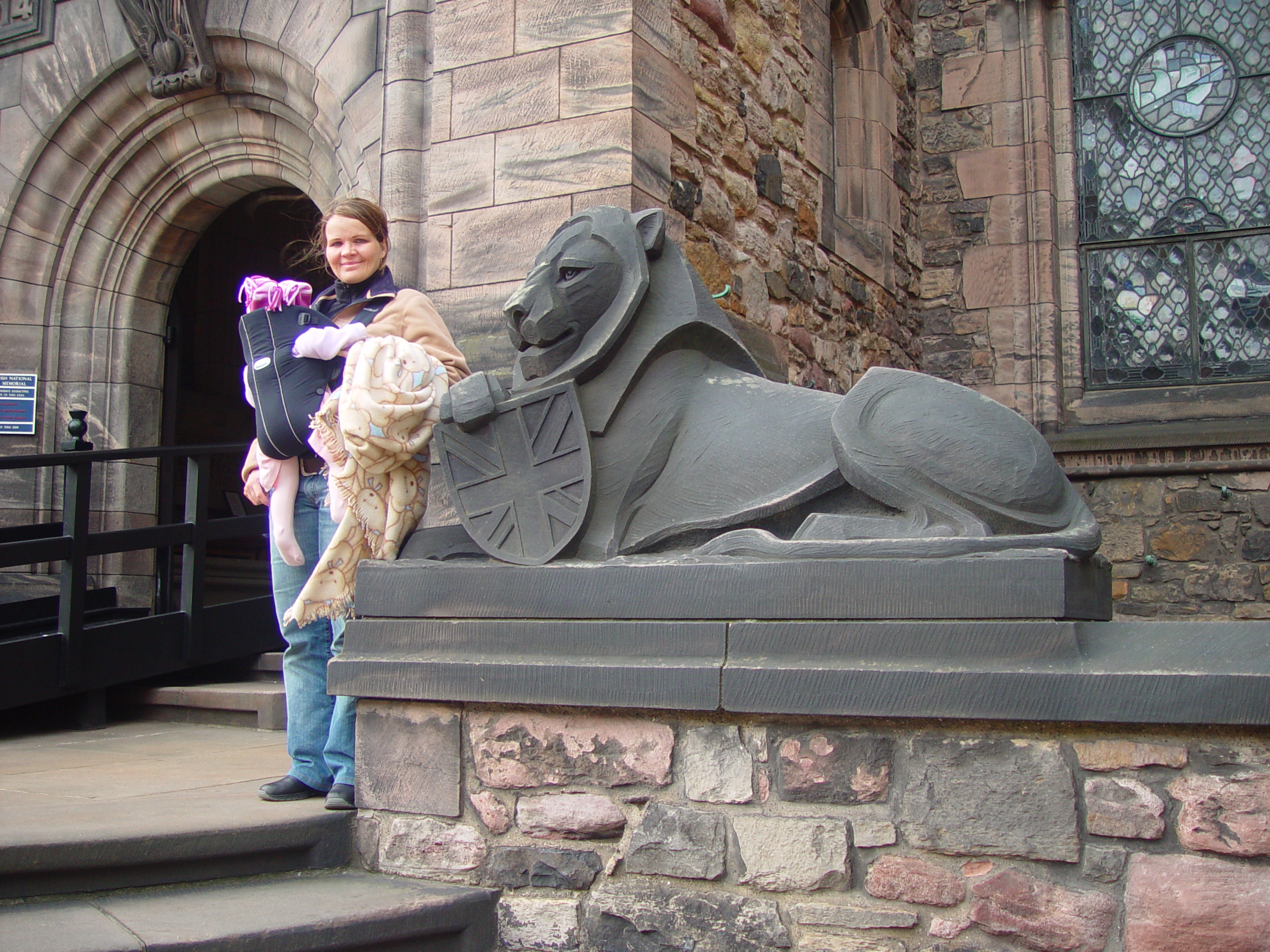 Europe Trip 2005 - Scotland Day 6 (Fish & Chips at the Anstruther Fish Bar, Edinburgh: Edinburgh Castle)