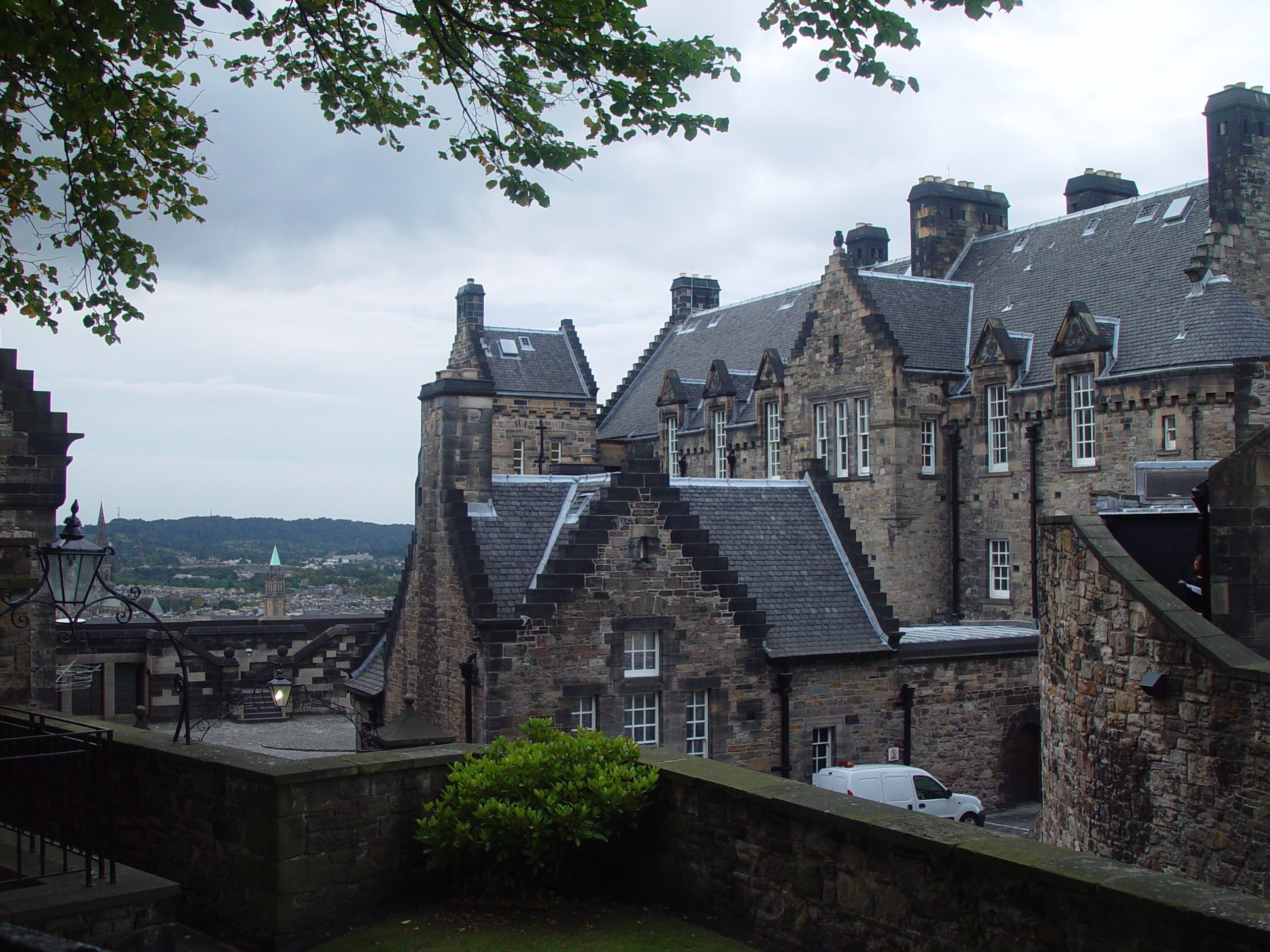 Europe Trip 2005 - Scotland Day 6 (Fish & Chips at the Anstruther Fish Bar, Edinburgh: Edinburgh Castle)