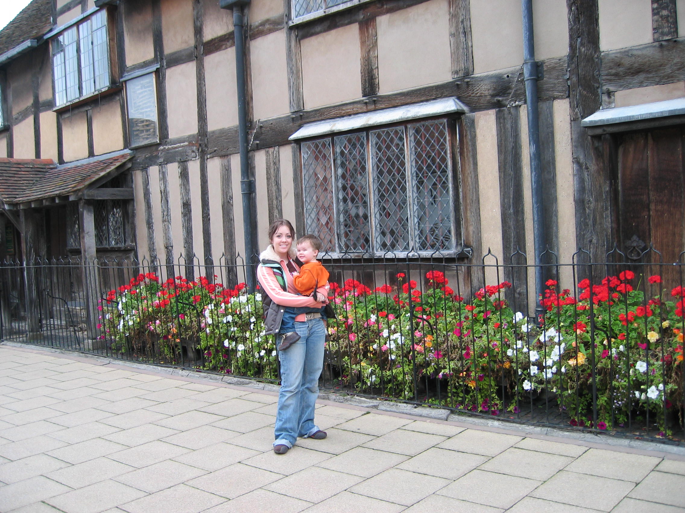 Europe Trip 2005 - England (Stratford-upon-Avon - Shakespeare's Birthplace, Home, and Grave)