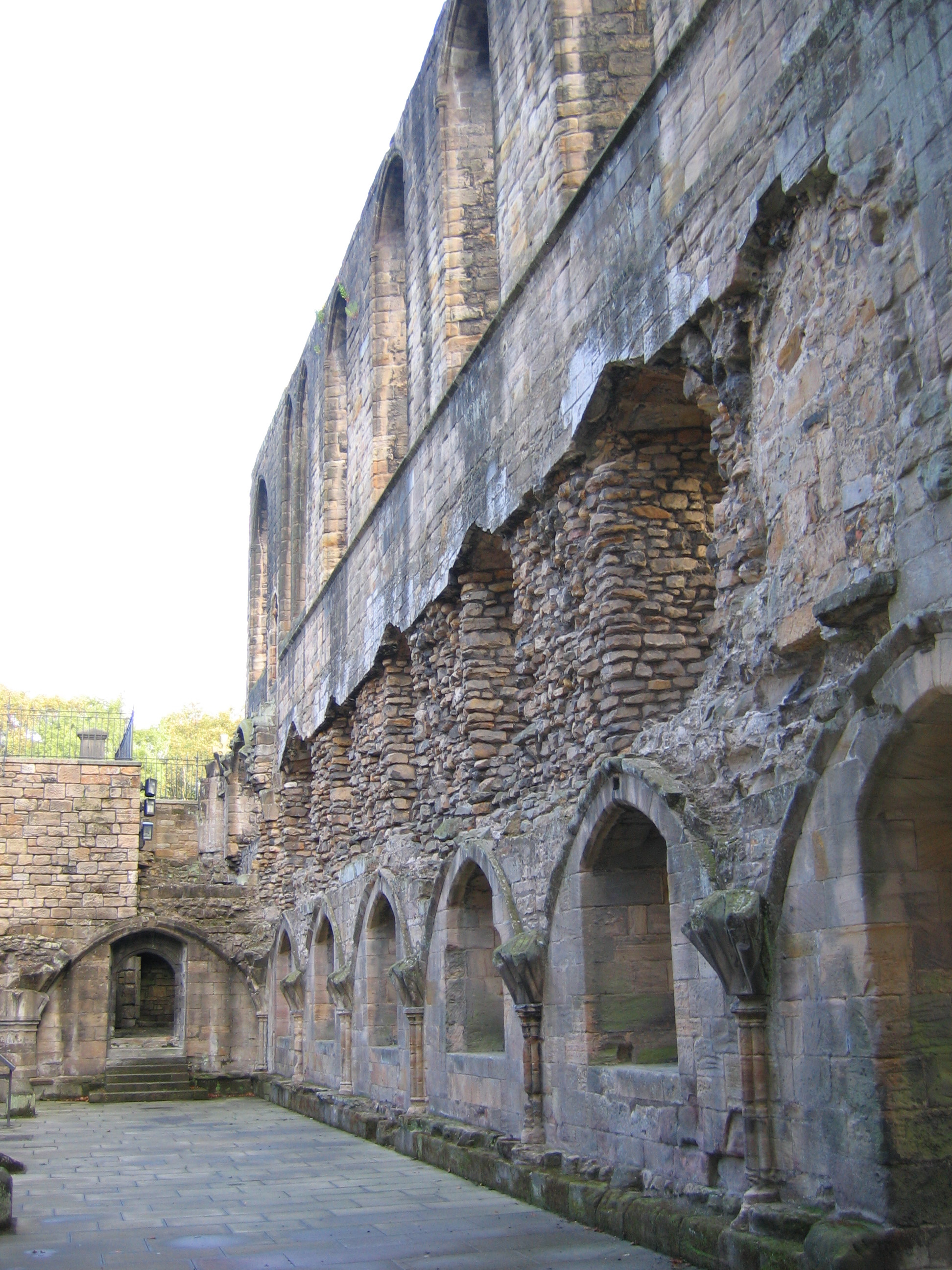 Europe Trip 2005 - Scotland Day 2 (Dunfermline Abbey, Loch Leven Castle, Kirkmichael (The Log Cabin Hotel))