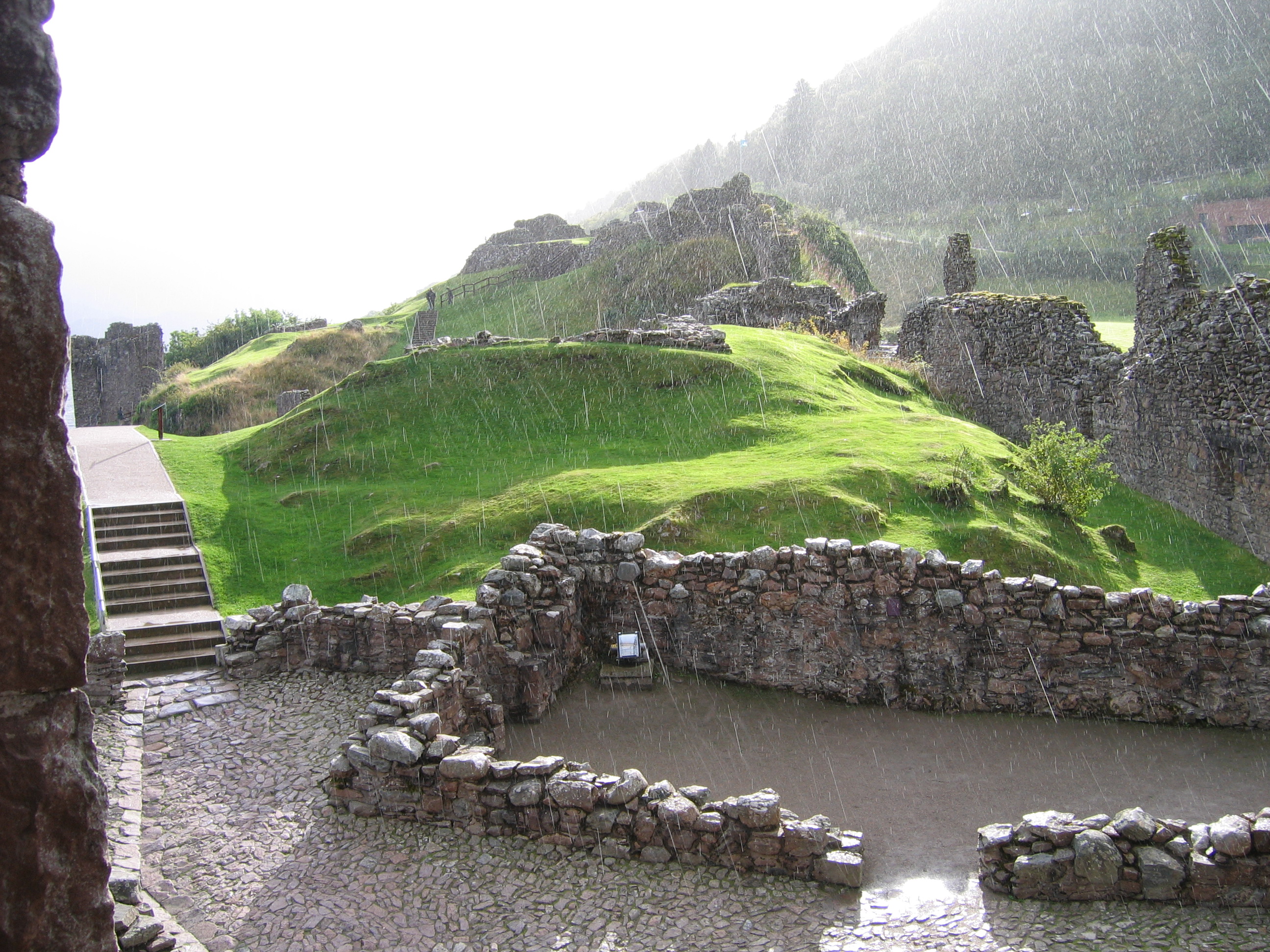 Europe Trip 2005 - Scotland Day 4 (Eilean Donan Castle, Urquhart Castle, Loch Ness, Inverness)