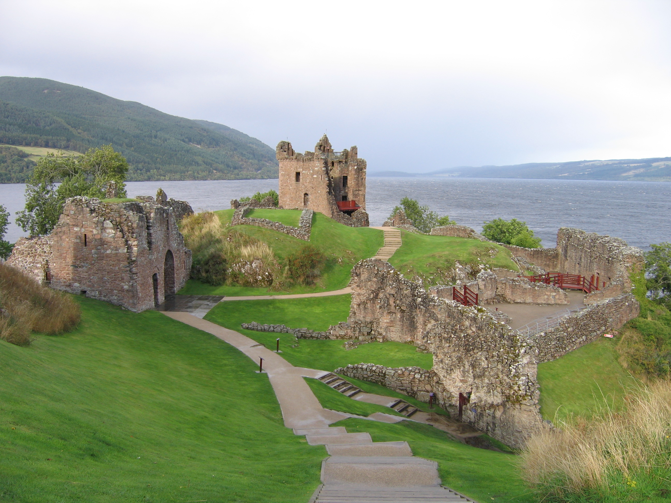 Europe Trip 2005 - Scotland Day 4 (Eilean Donan Castle, Urquhart Castle, Loch Ness, Inverness)