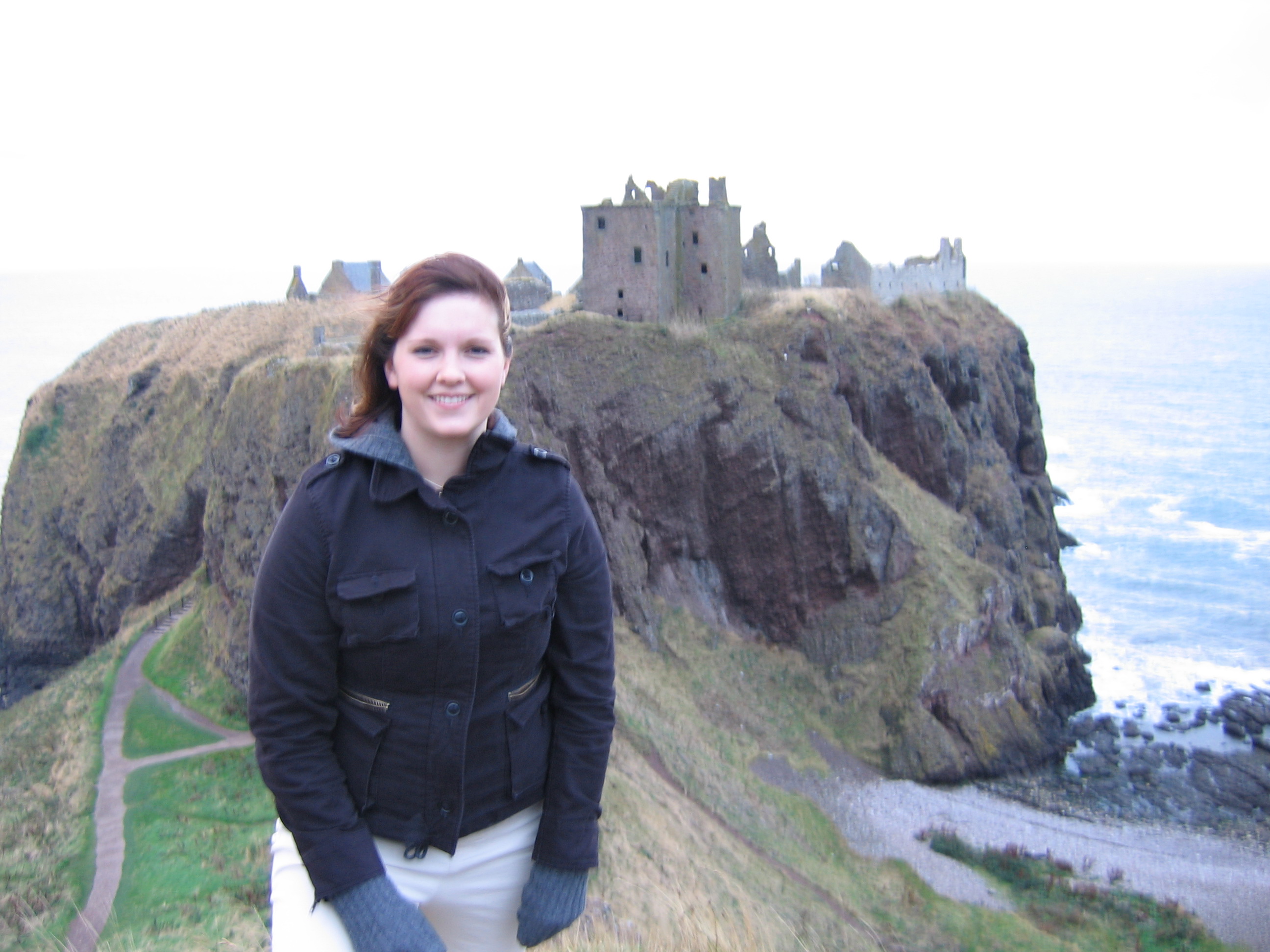 Europe Trip 2005 - Scotland Day 5 (Dunnottar Castle, Dundee: The Scott Boys (Michael, Wayne, & Lee), Betty & Jean))