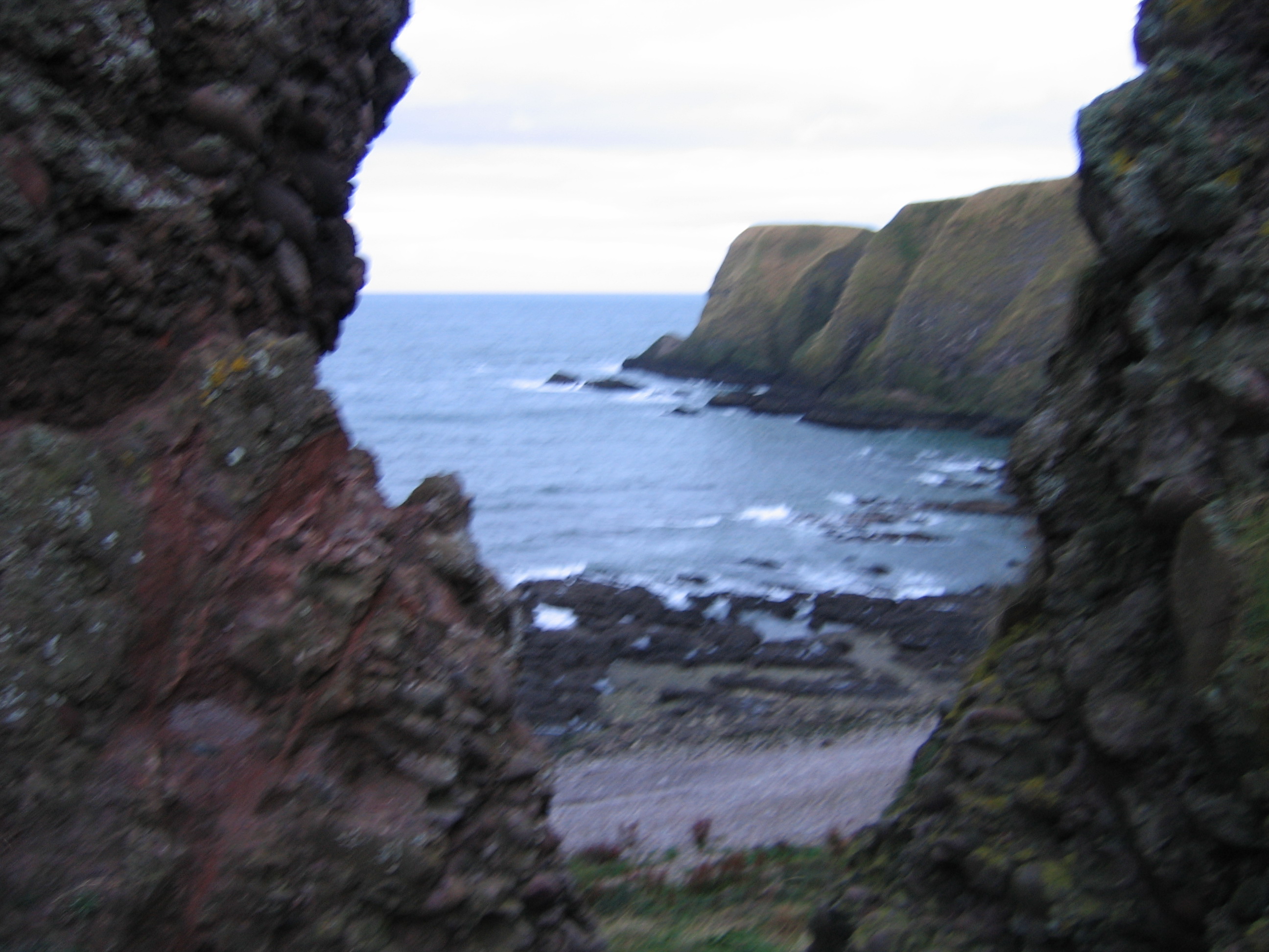 Europe Trip 2005 - Scotland Day 5 (Dunnottar Castle, Dundee: The Scott Boys (Michael, Wayne, & Lee), Betty & Jean))