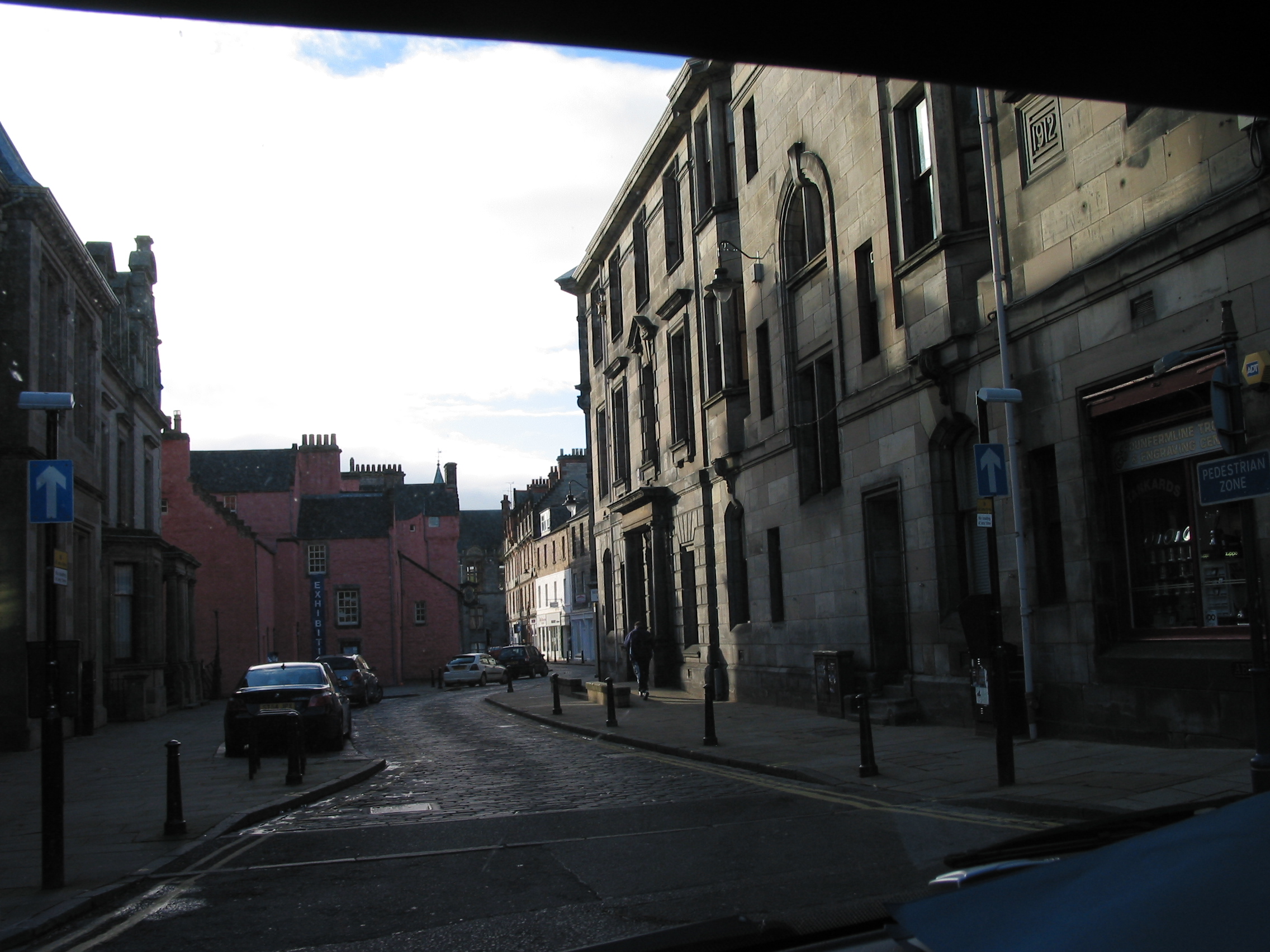 Europe Trip 2005 - Scotland Day 2 (Dunfermline Abbey, Loch Leven Castle, Kirkmichael (The Log Cabin Hotel))