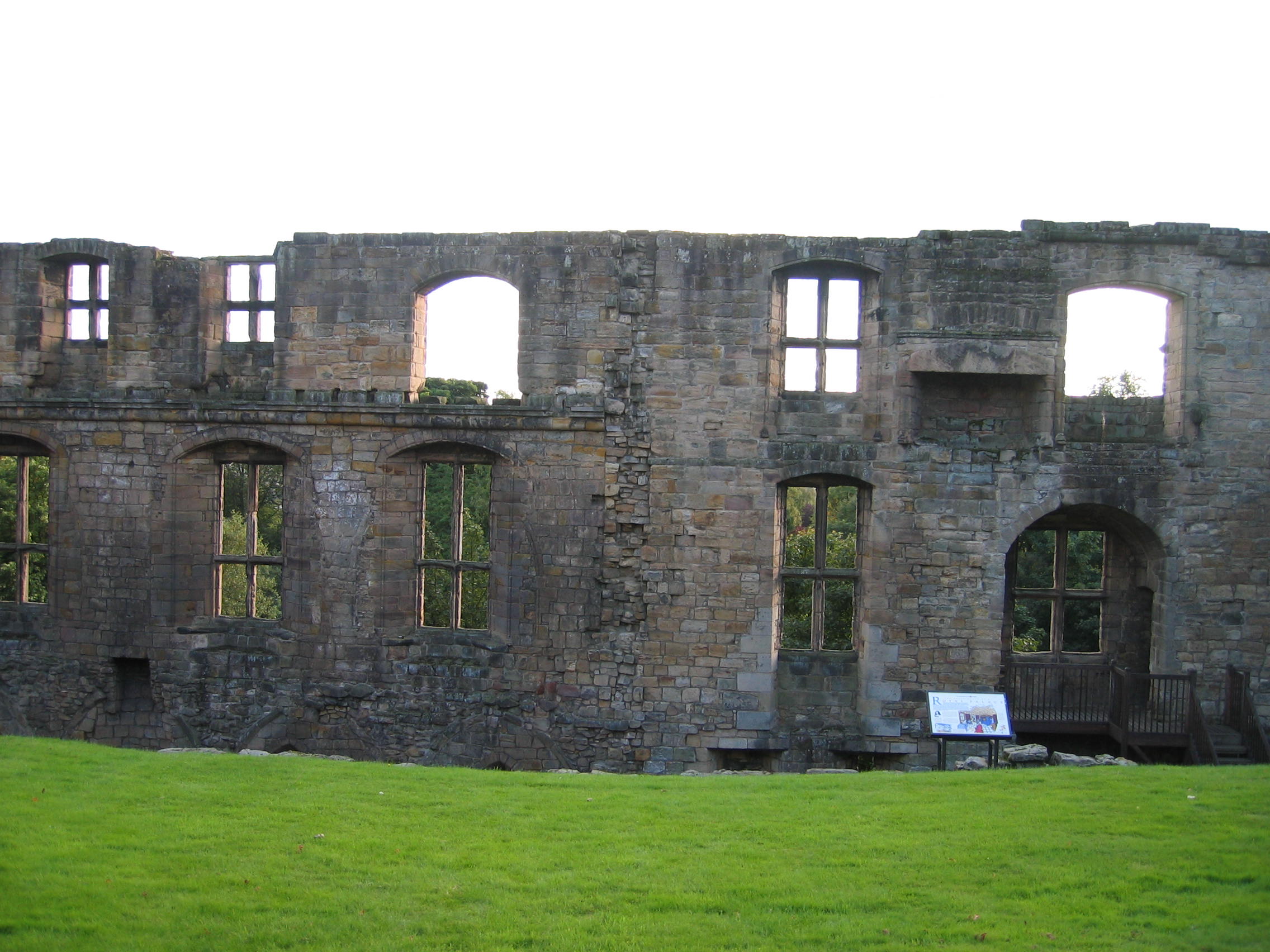 Europe Trip 2005 - Scotland Day 2 (Dunfermline Abbey, Loch Leven Castle, Kirkmichael (The Log Cabin Hotel))