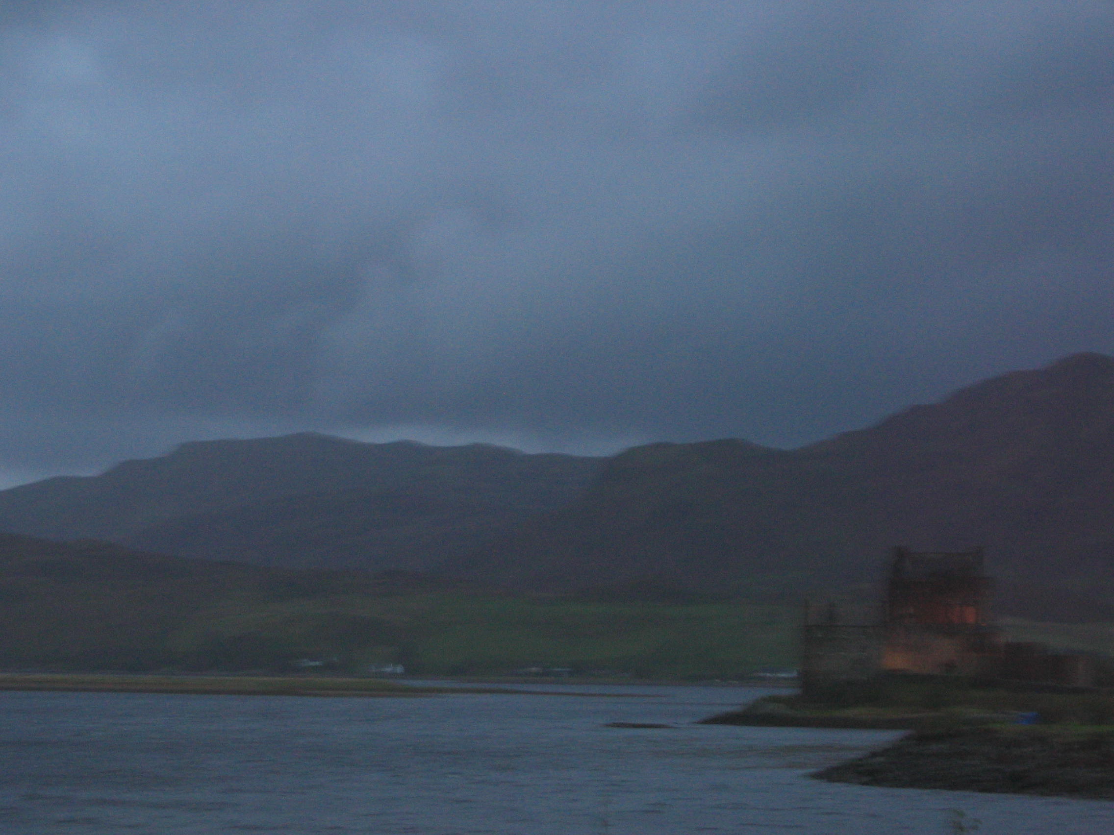 Europe Trip 2005 - Scotland Day 3 (Eilean Donan Castle, The Isle of Skye Bridge, Portree (The Pink Guest House))