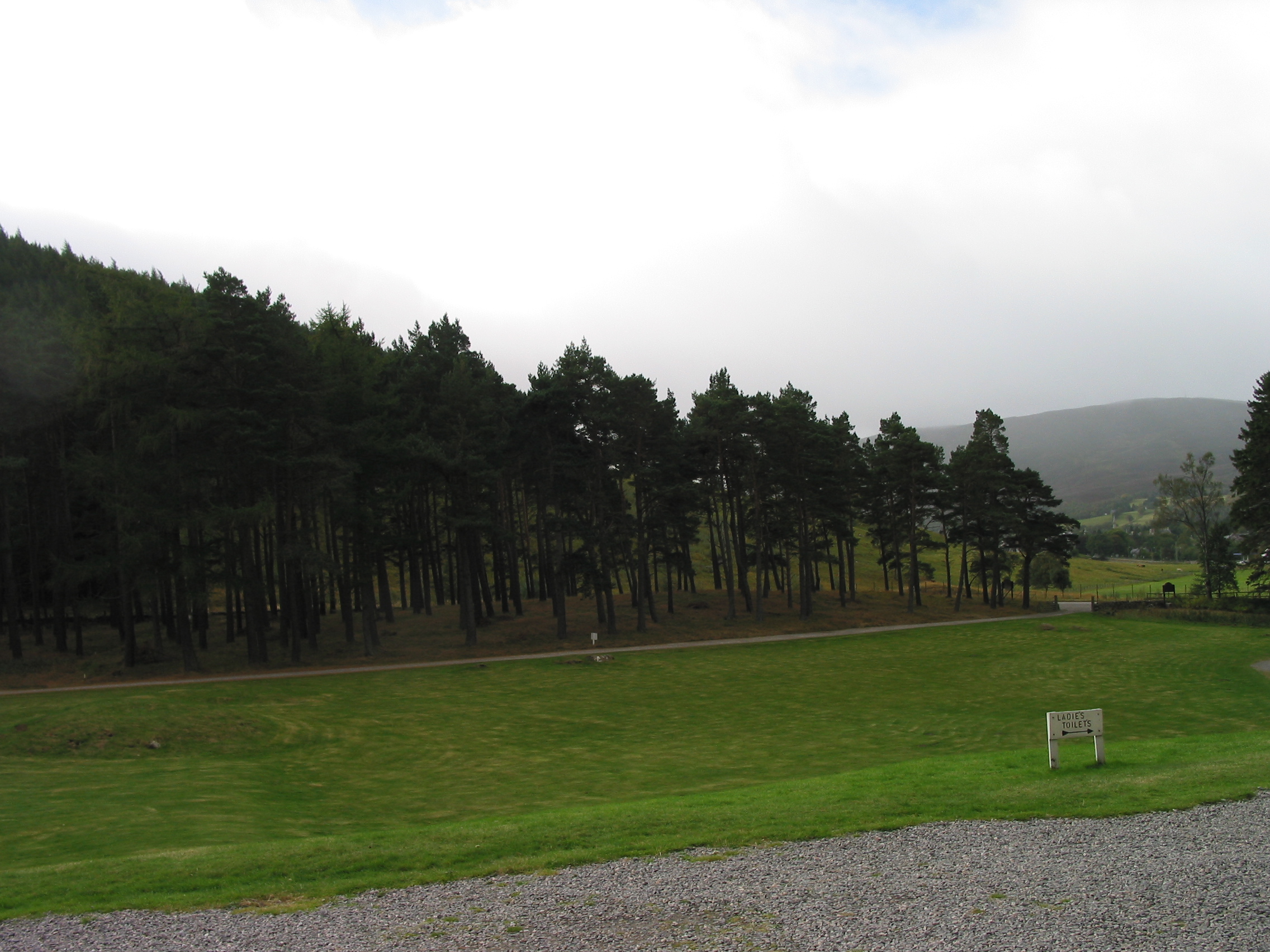 Europe Trip 2005 - Scotland Day 5 (Clunie Lodge (Braemar), Braemar Castle, Glenbuchat Castle, Scottish Highland Cows)