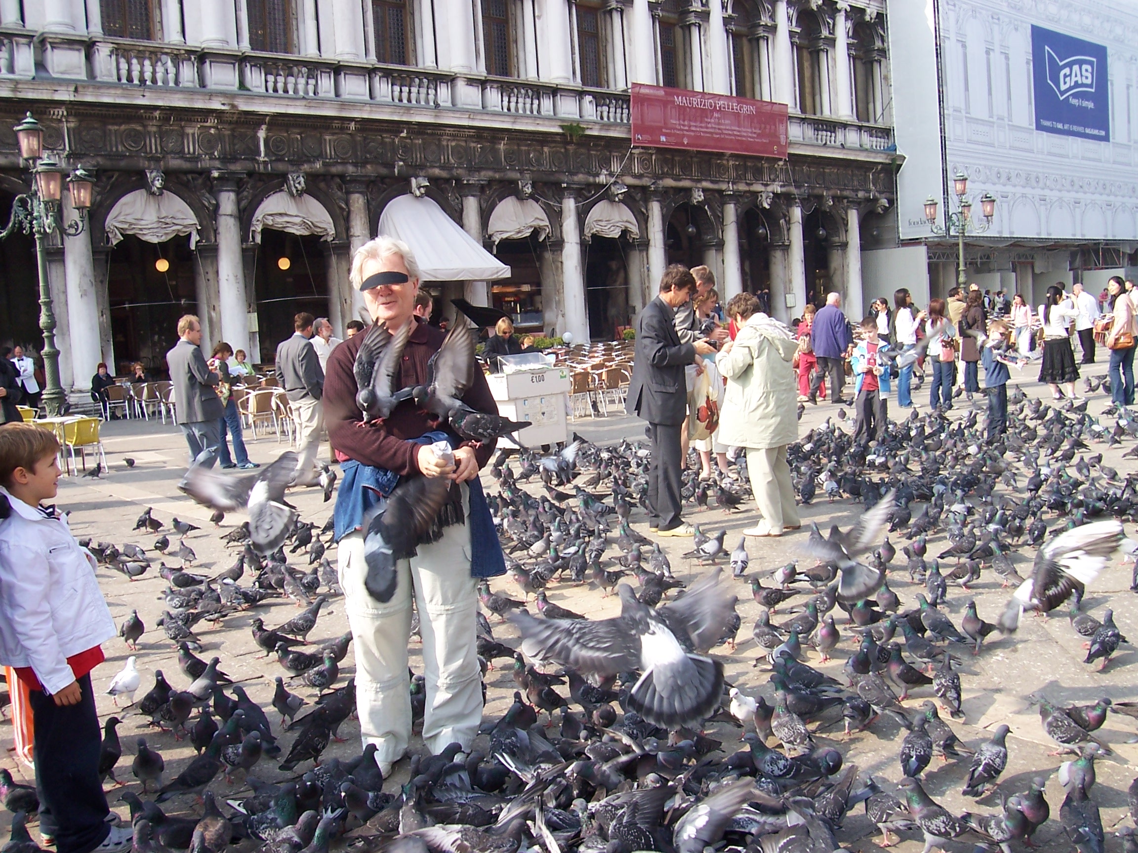 Europe Trip 2005 - Italy (Venice - Pigeons, St Mark's Basilica / Square / Clocktower, Gondola Ride, Gelato)