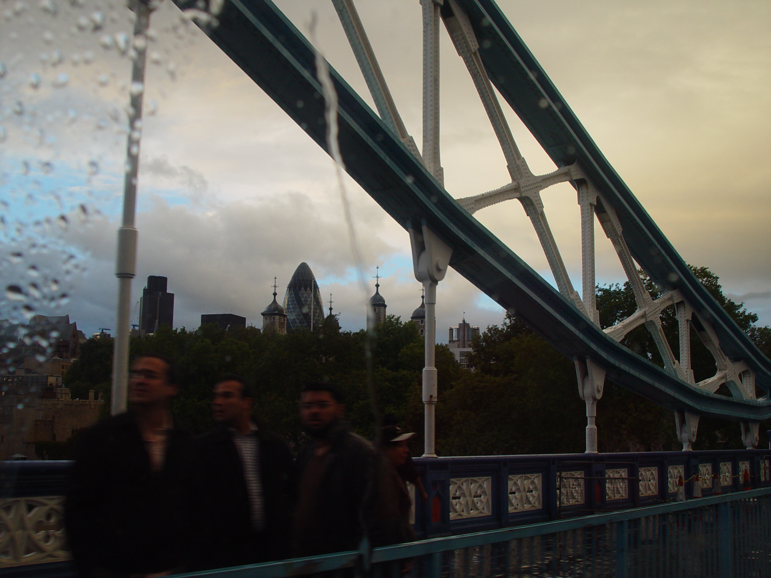 Europe Trip 2005 - England (London - The Globe, Tower Bridge, King's Cross, Channel Tunnel)