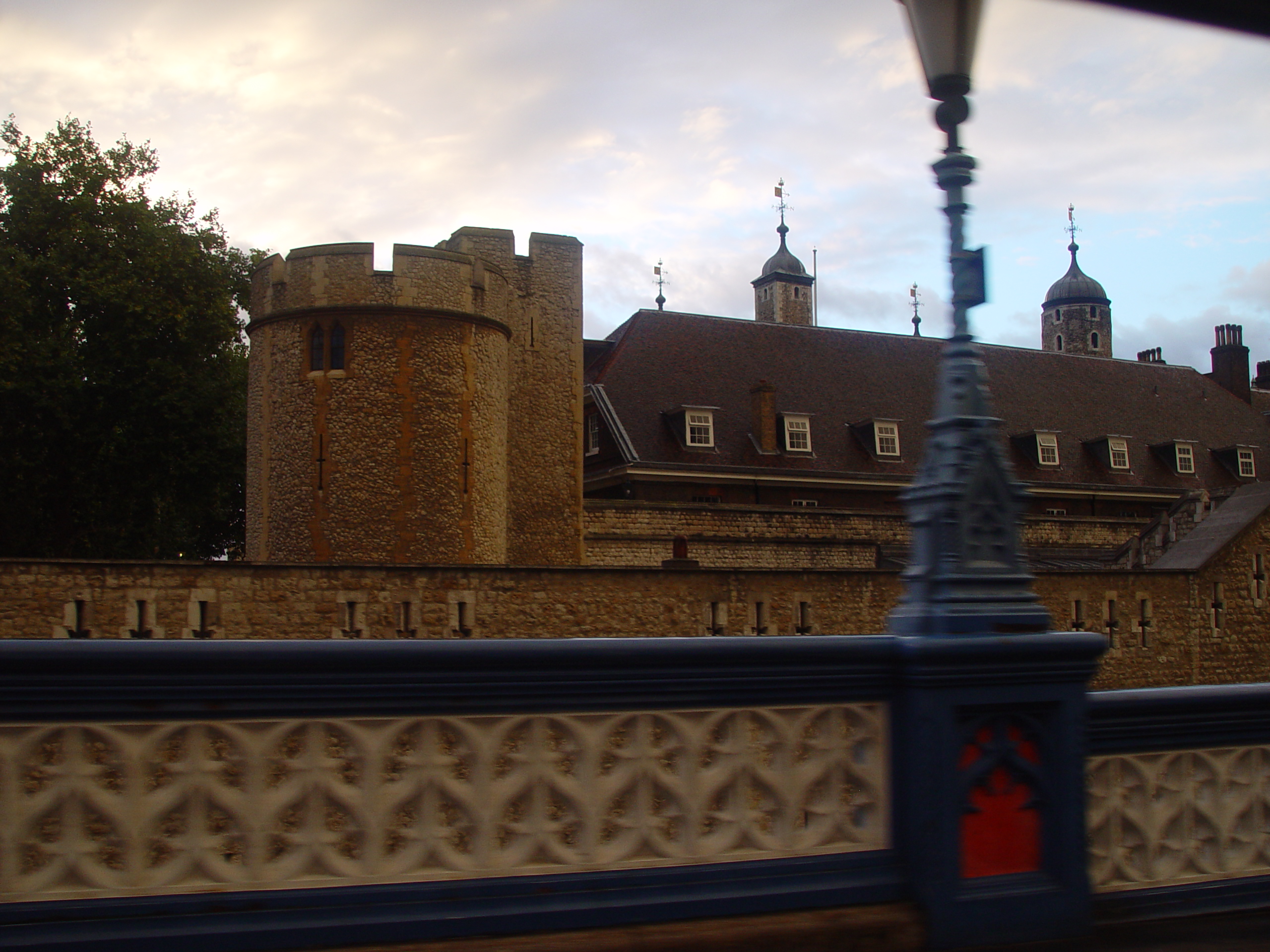 Europe Trip 2005 - England (London - The Globe, Tower Bridge, King's Cross, Channel Tunnel)