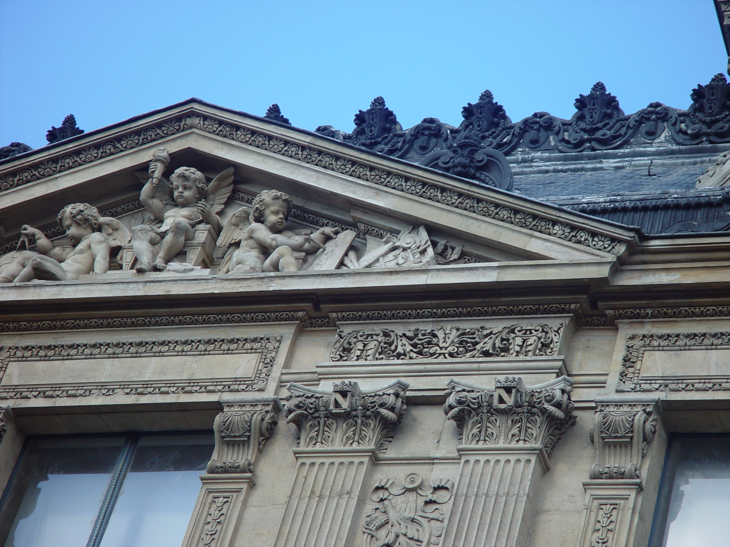 Europe Trip 2005 - France (Paris - Louvre Museum, Notre Dame de Paris, The Crazy Dancing Man)