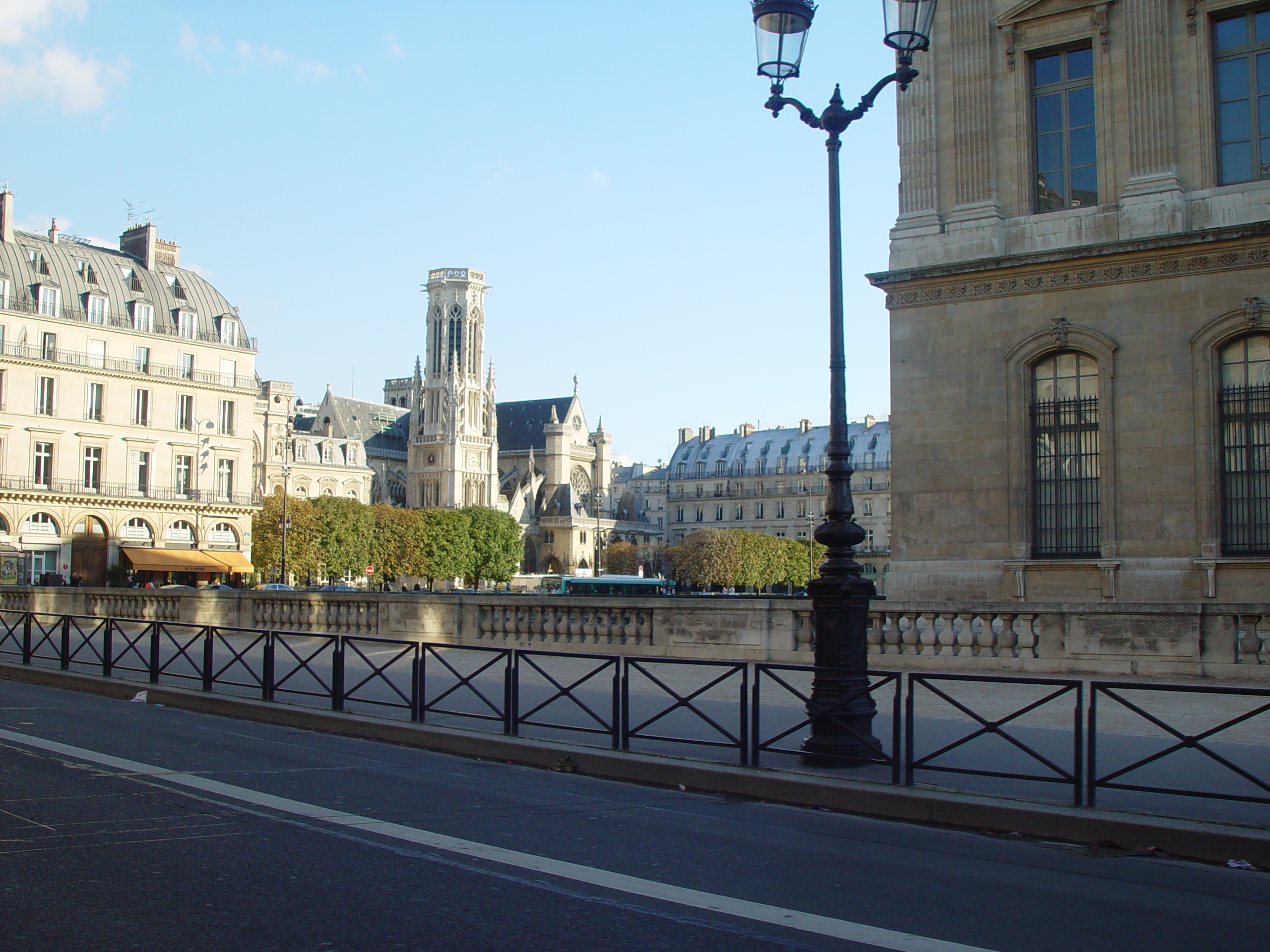 Europe Trip 2005 - France (Paris - Arc de Triomphe, Basilica of the Sacre Coeur, Indian Food)