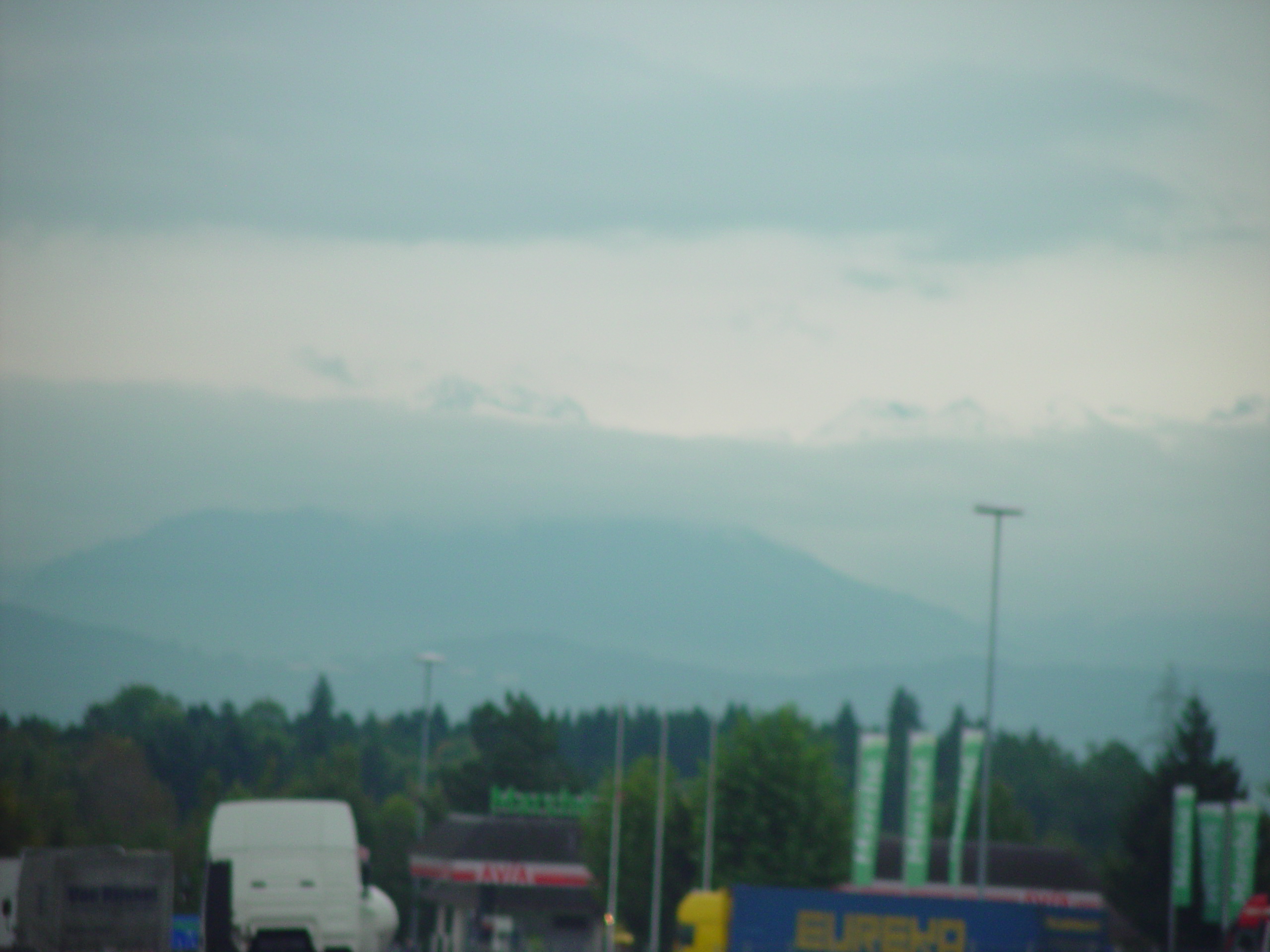 Europe Trip 2005 - Switzerland (Lucerne - View of The Alps, Wiener Schnitzel, Yodeling, Alphorns)