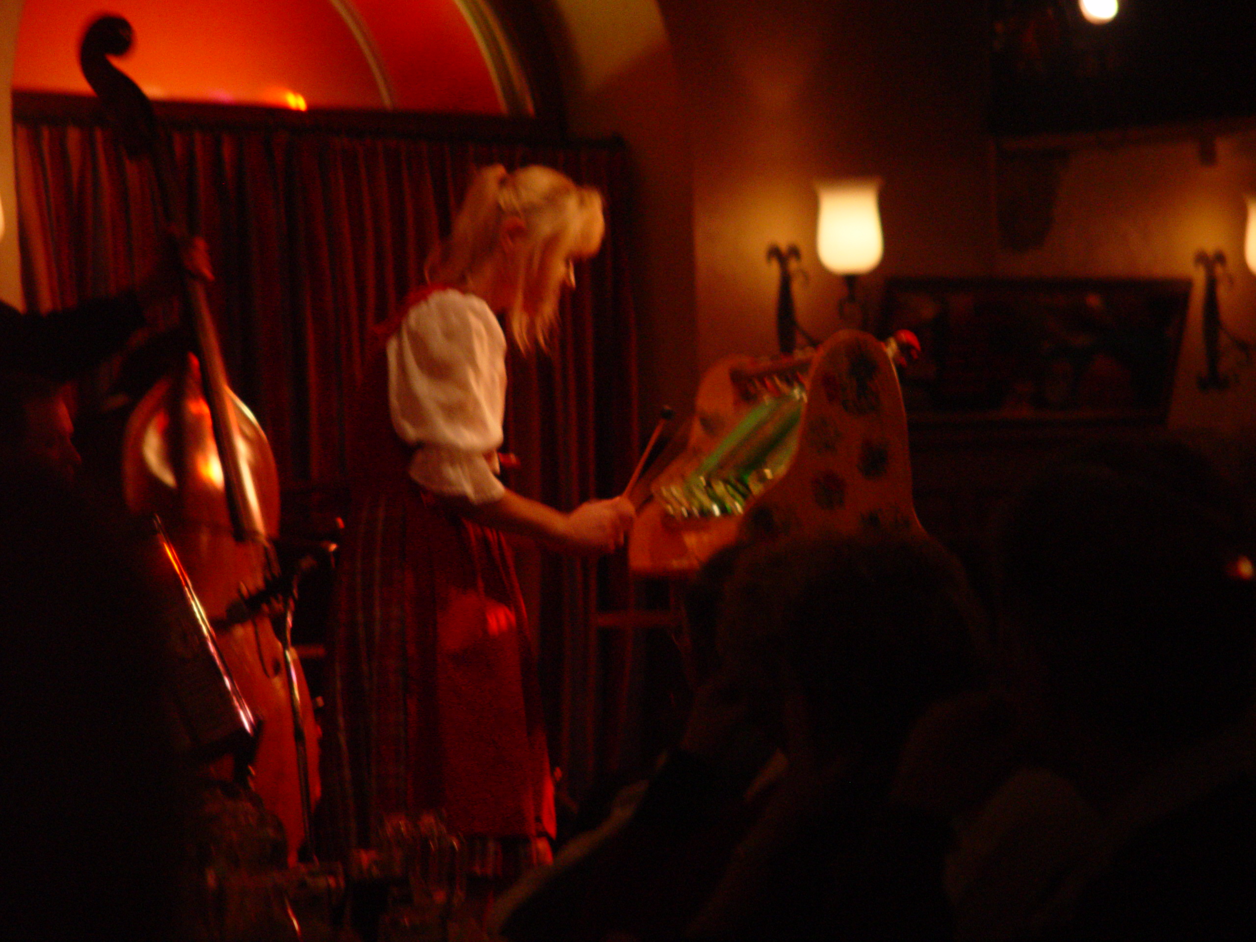 Europe Trip 2005 - Switzerland (Lucerne - View of The Alps, Wiener Schnitzel, Yodeling, Alphorns)