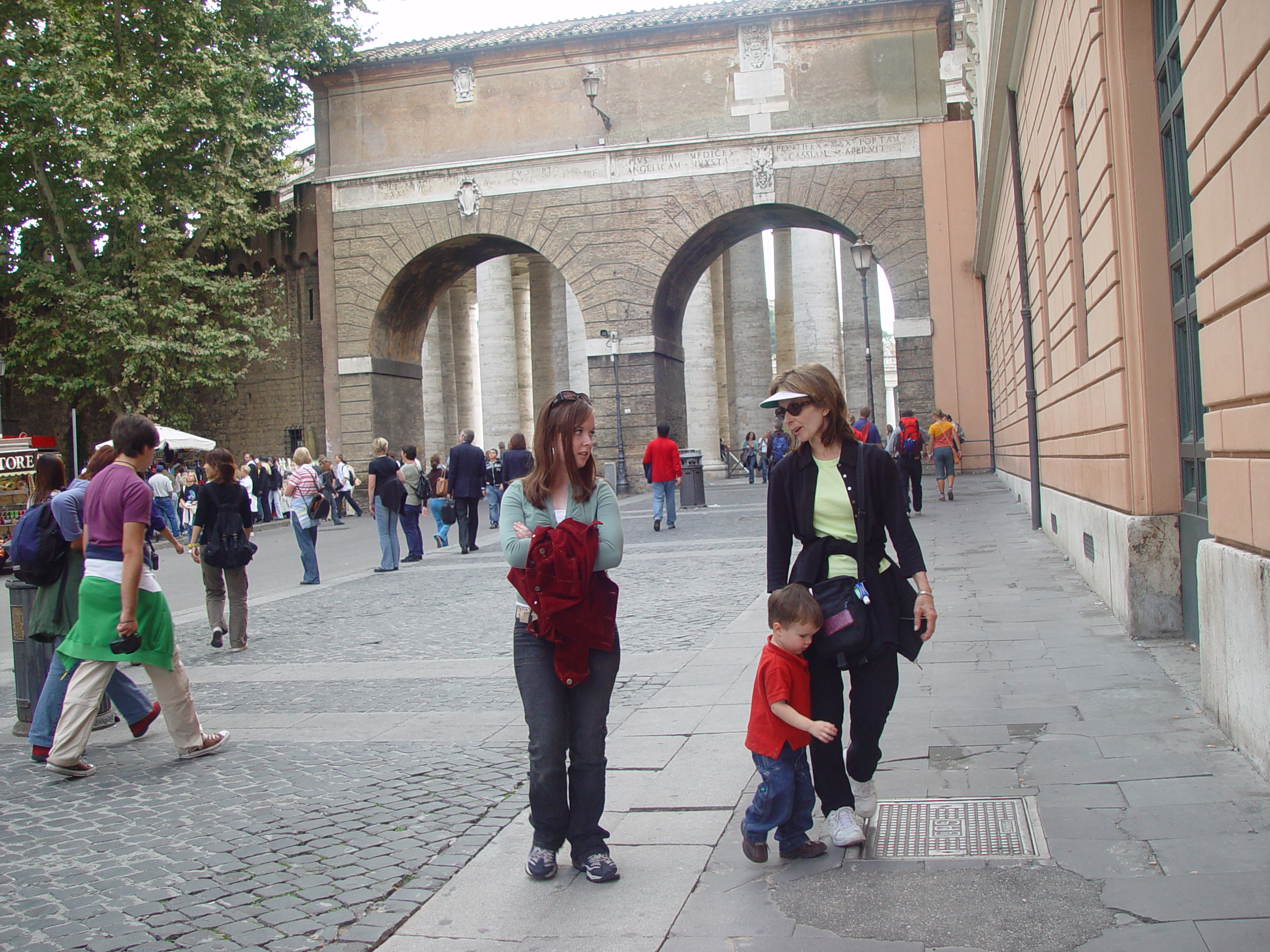 Europe Trip 2005 - Italy (Rome - Vatican (St Peter's Basilica, Sistine Chapel), Trevi Fountain, Spanish Steps, Colosseum)