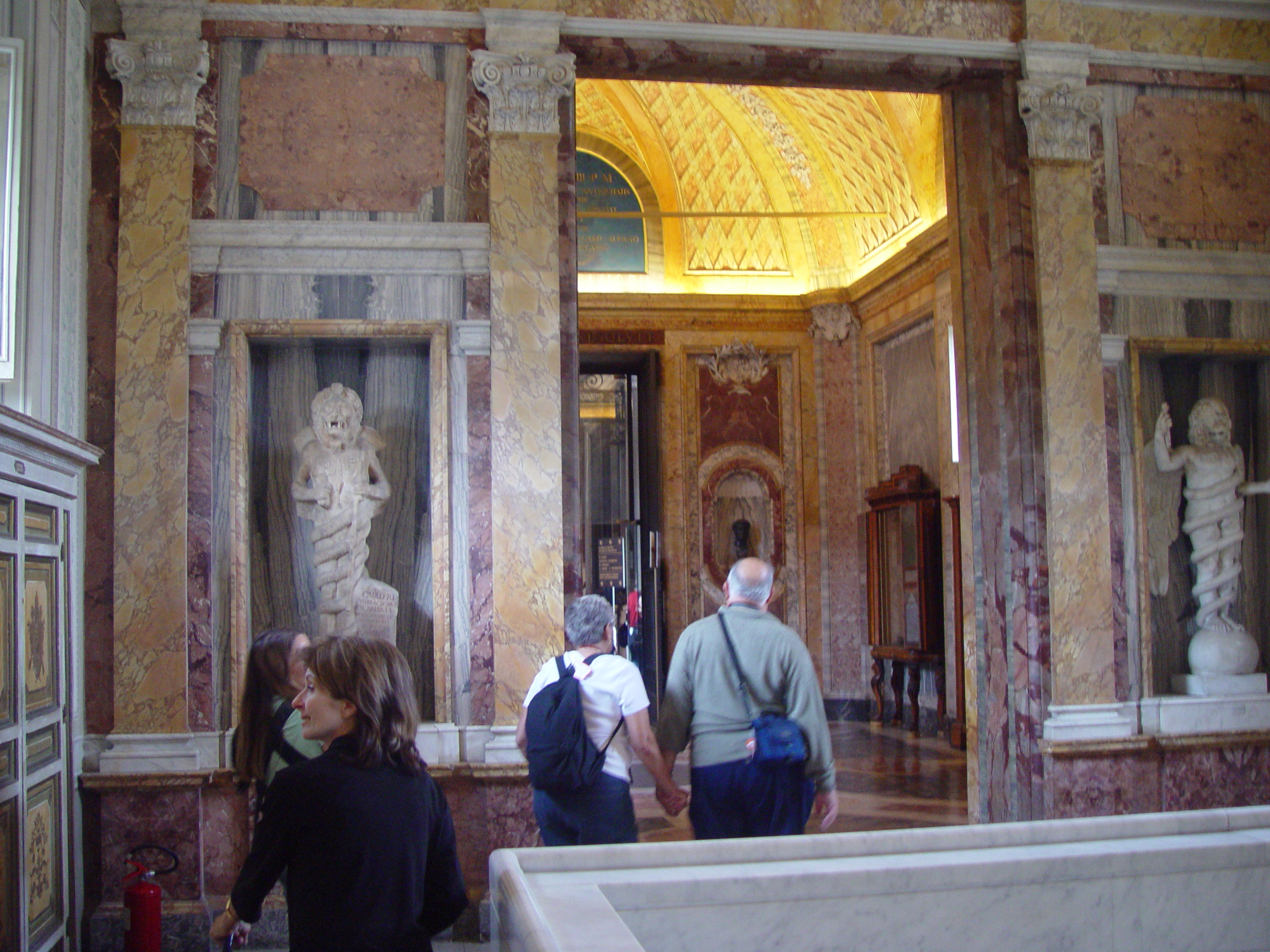 Europe Trip 2005 - Italy (Rome - Vatican (St Peter's Basilica, Sistine Chapel), Trevi Fountain, Spanish Steps, Colosseum)