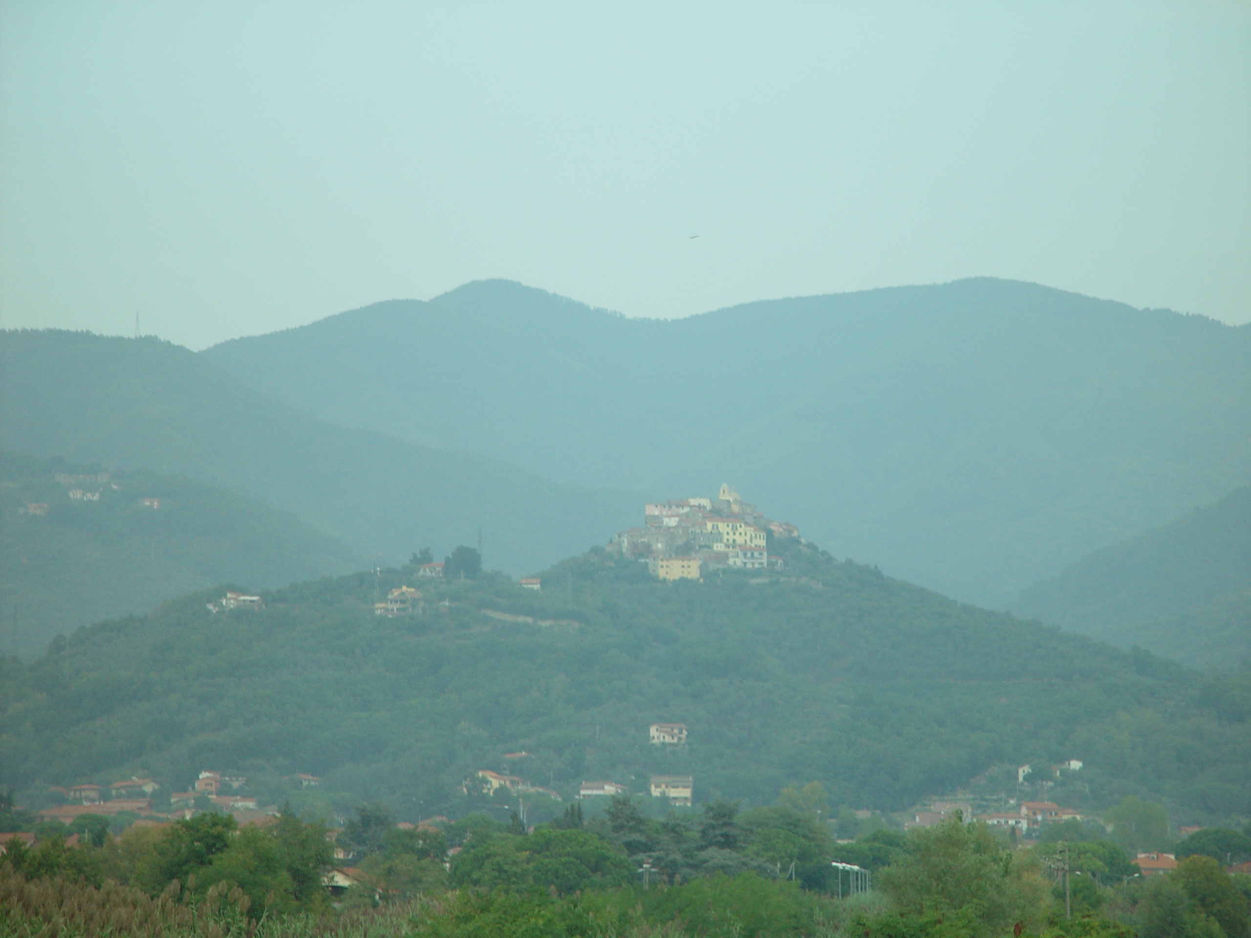 Europe Trip 2005 - Italy (Downtown Pistoia, Lo Storno Restaurant, Italian Riviera - The Cinque Terre - Vernazza)