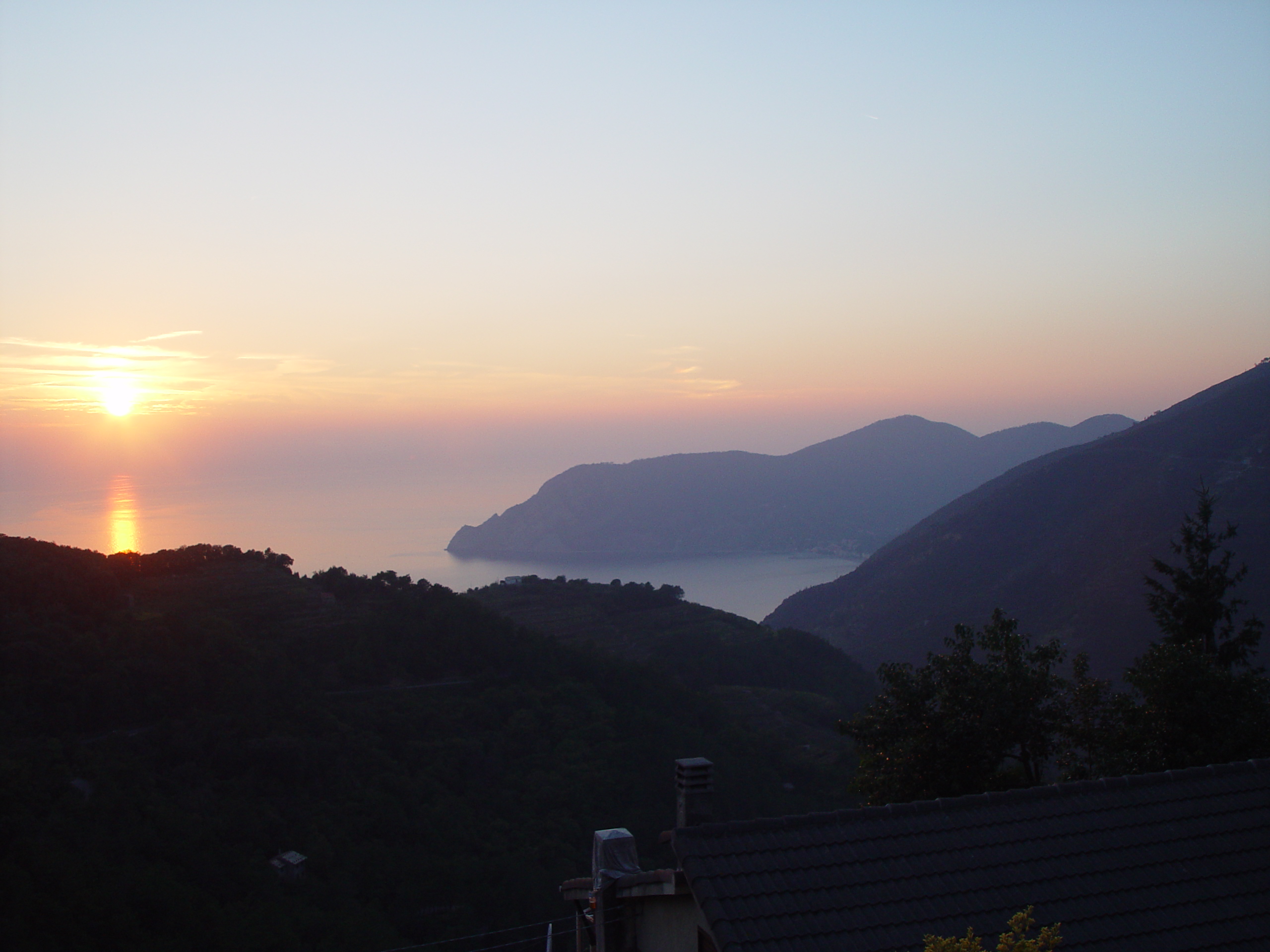 Europe Trip 2005 - Italy (Downtown Pistoia, Lo Storno Restaurant, Italian Riviera - The Cinque Terre - Vernazza)