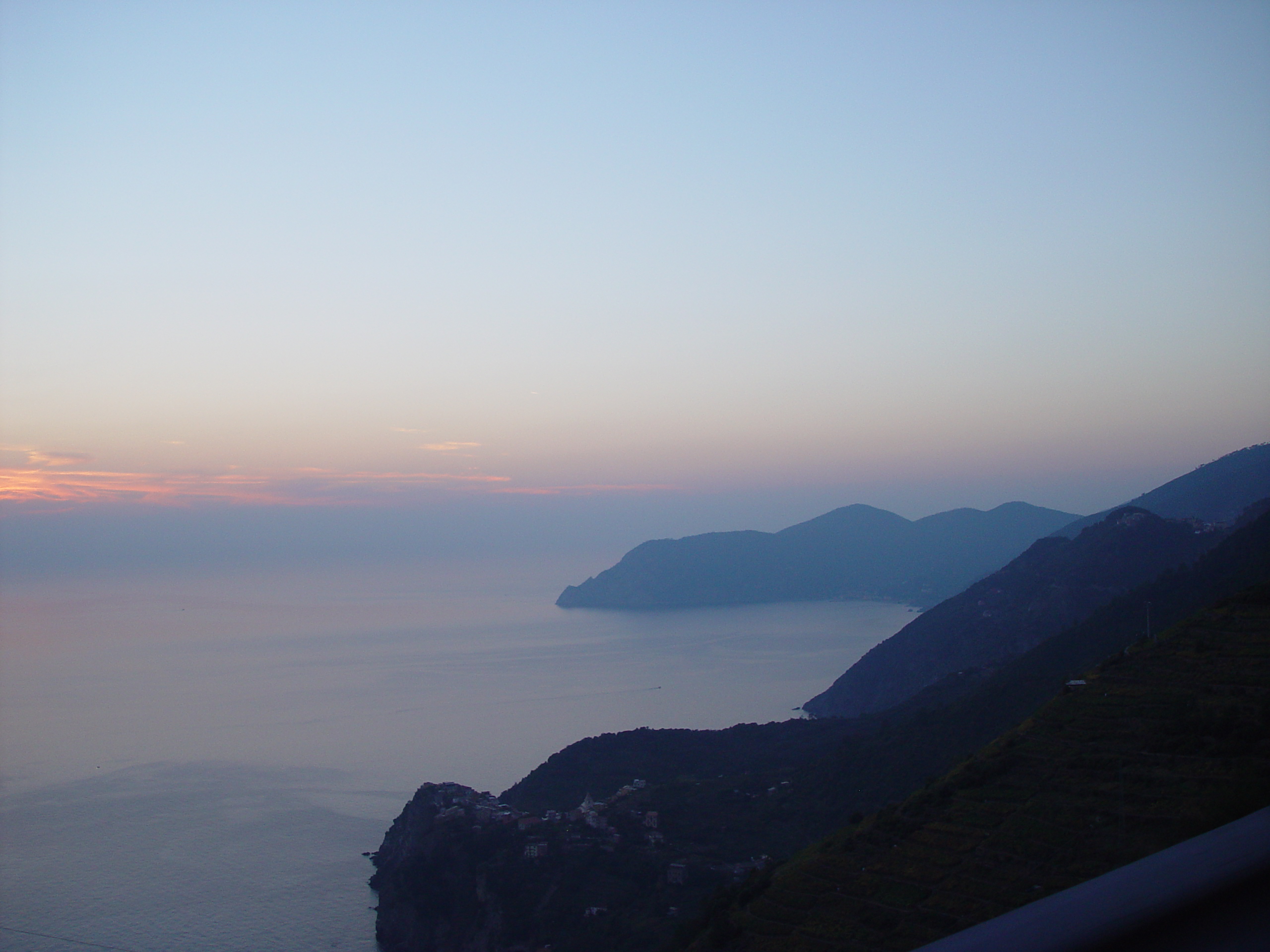 Europe Trip 2005 - Italy (Downtown Pistoia, Lo Storno Restaurant, Italian Riviera - The Cinque Terre - Vernazza)