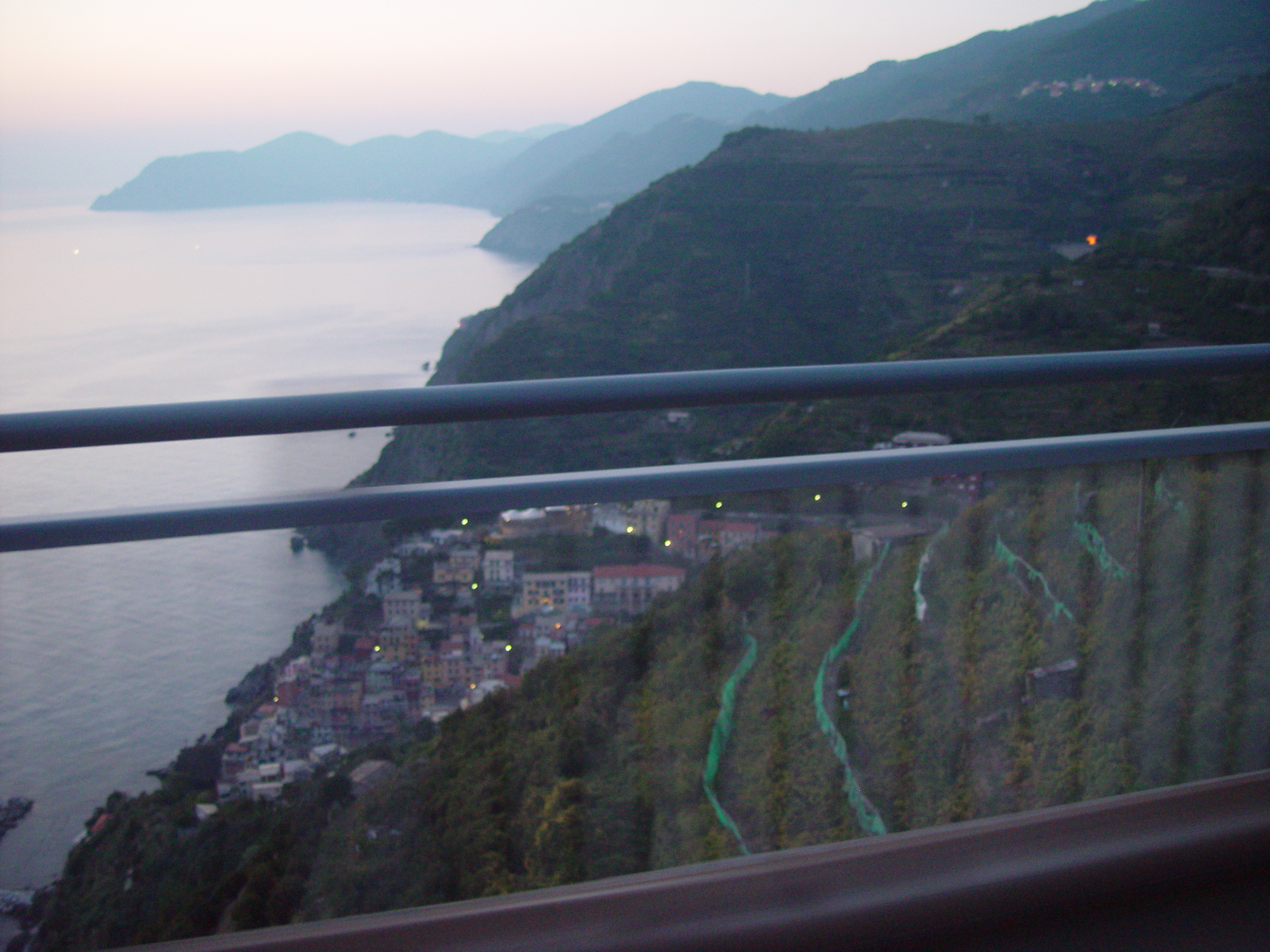 Europe Trip 2005 - Italy (Downtown Pistoia, Lo Storno Restaurant, Italian Riviera - The Cinque Terre - Vernazza)