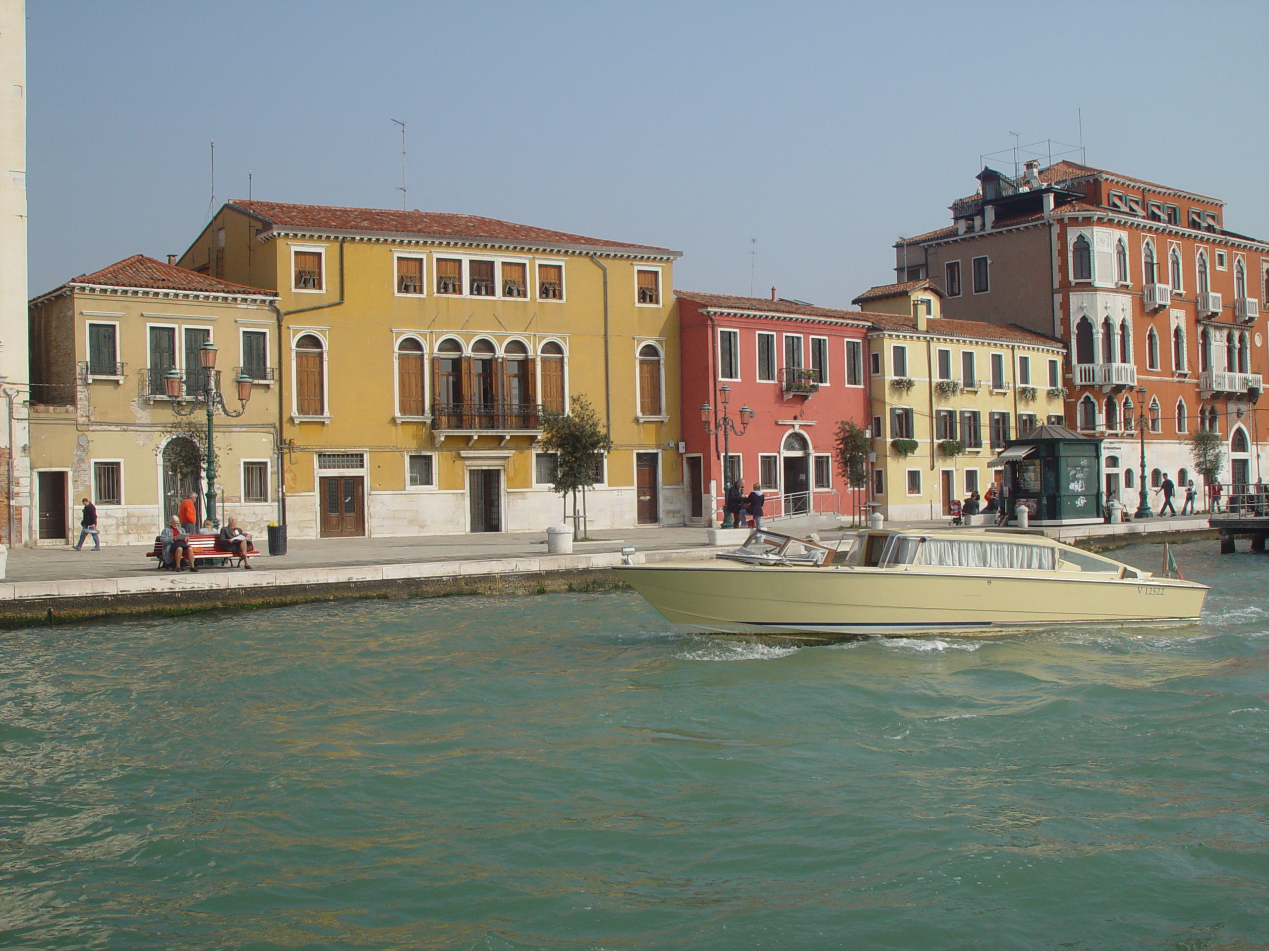 Europe Trip 2005 - Italy (Venice - Pigeons, St Mark's Basilica / Square / Clocktower, Gondola Ride, Gelato)