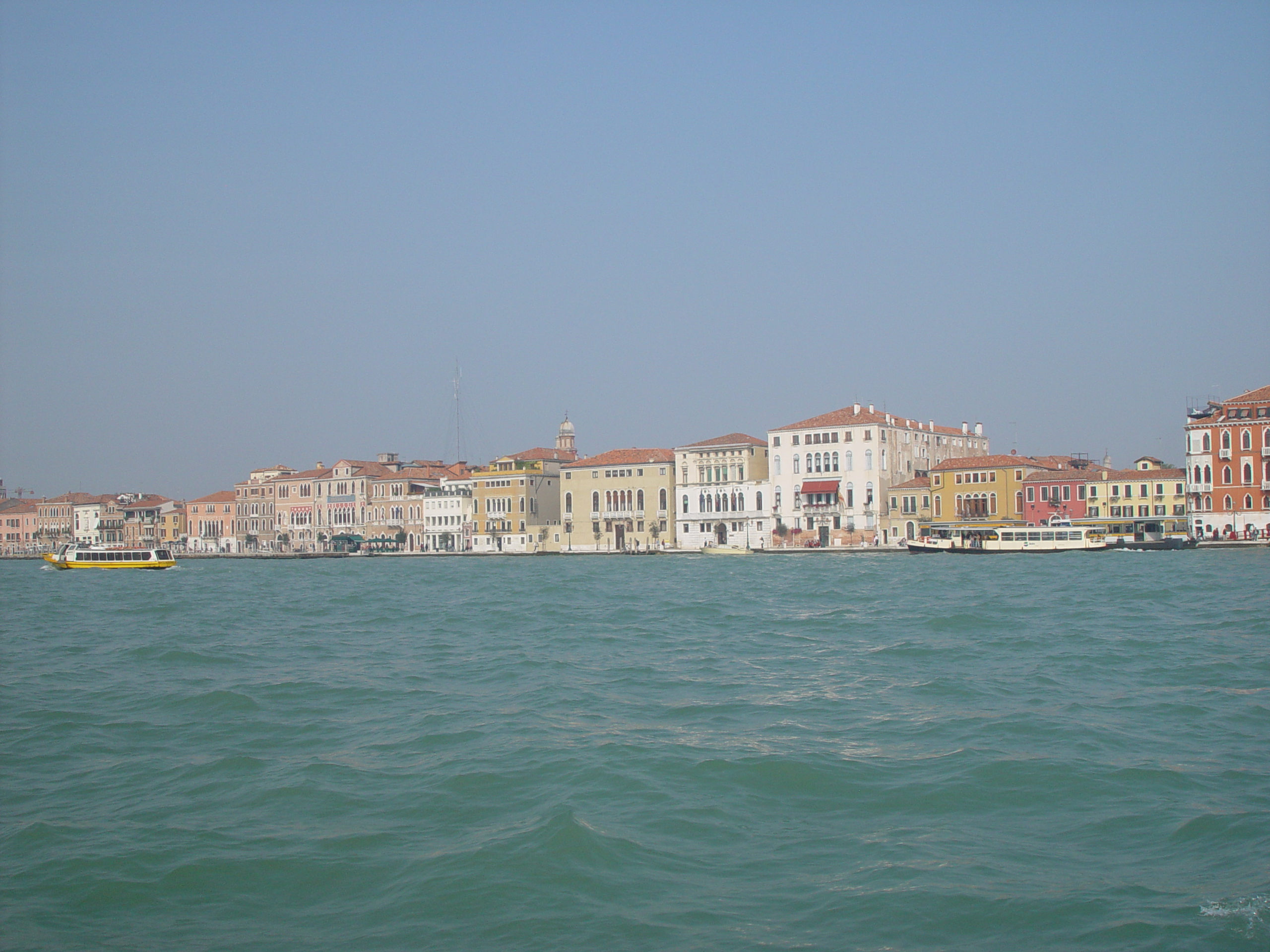 Europe Trip 2005 - Italy (Venice - Pigeons, St Mark's Basilica / Square / Clocktower, Gondola Ride, Gelato)