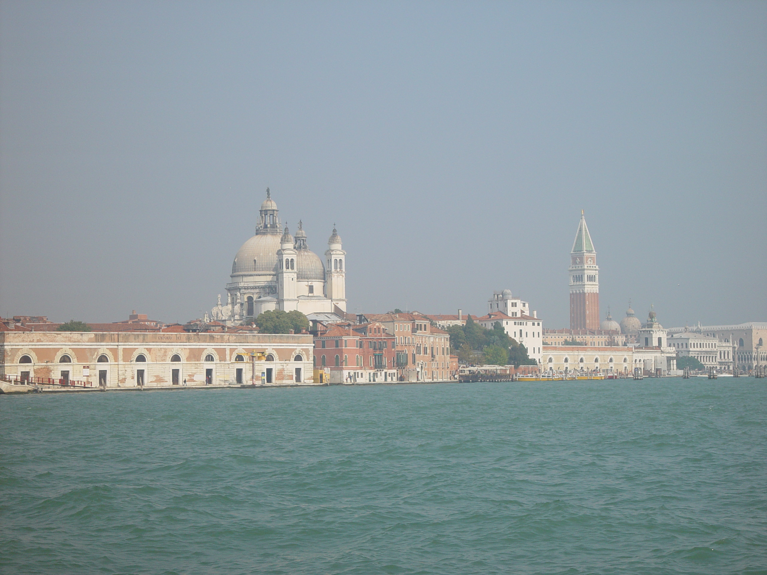 Europe Trip 2005 - Italy (Venice - Pigeons, St Mark's Basilica / Square / Clocktower, Gondola Ride, Gelato)