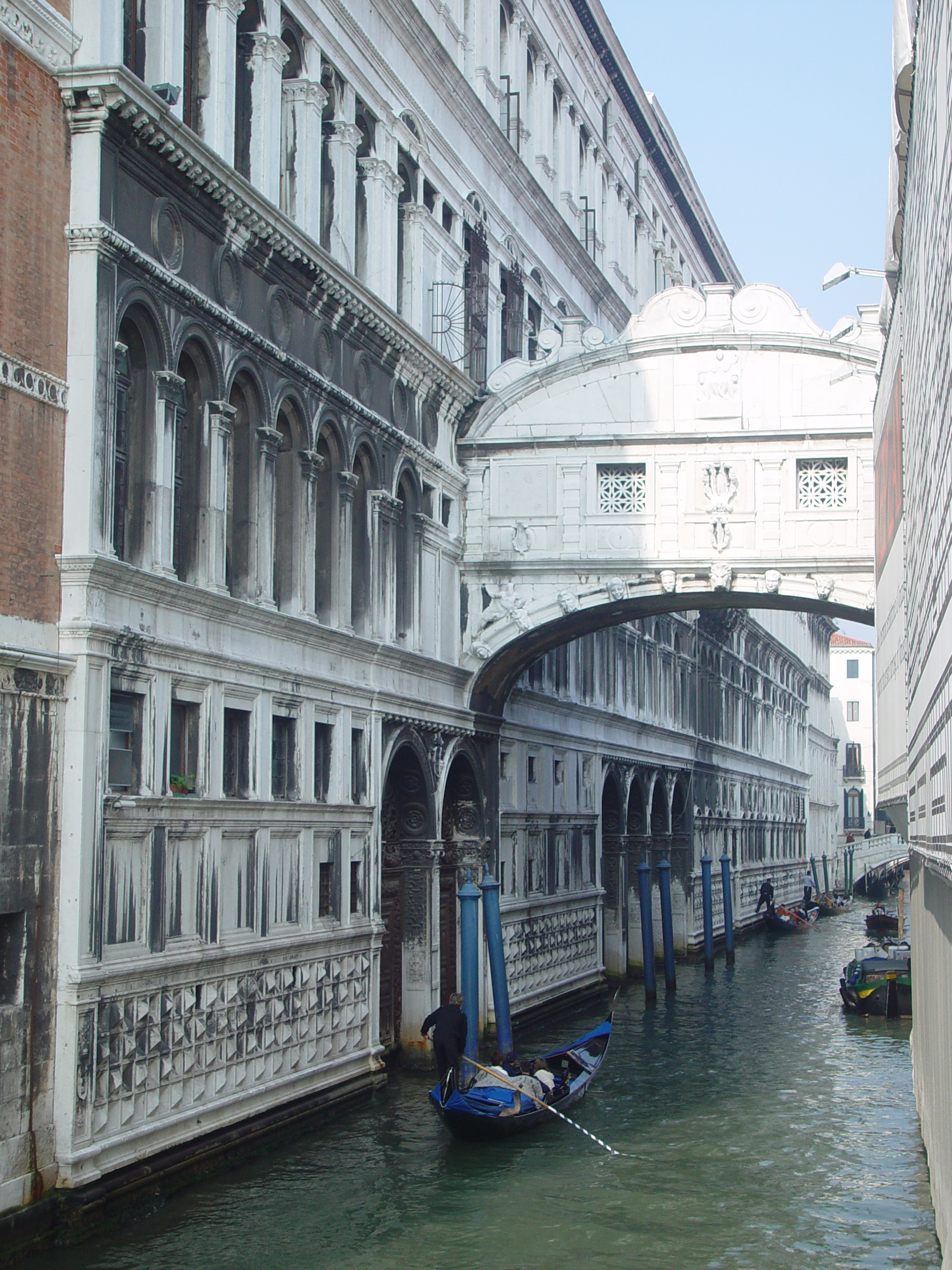 Europe Trip 2005 - Italy (Venice - Pigeons, St Mark's Basilica / Square / Clocktower, Gondola Ride, Gelato)