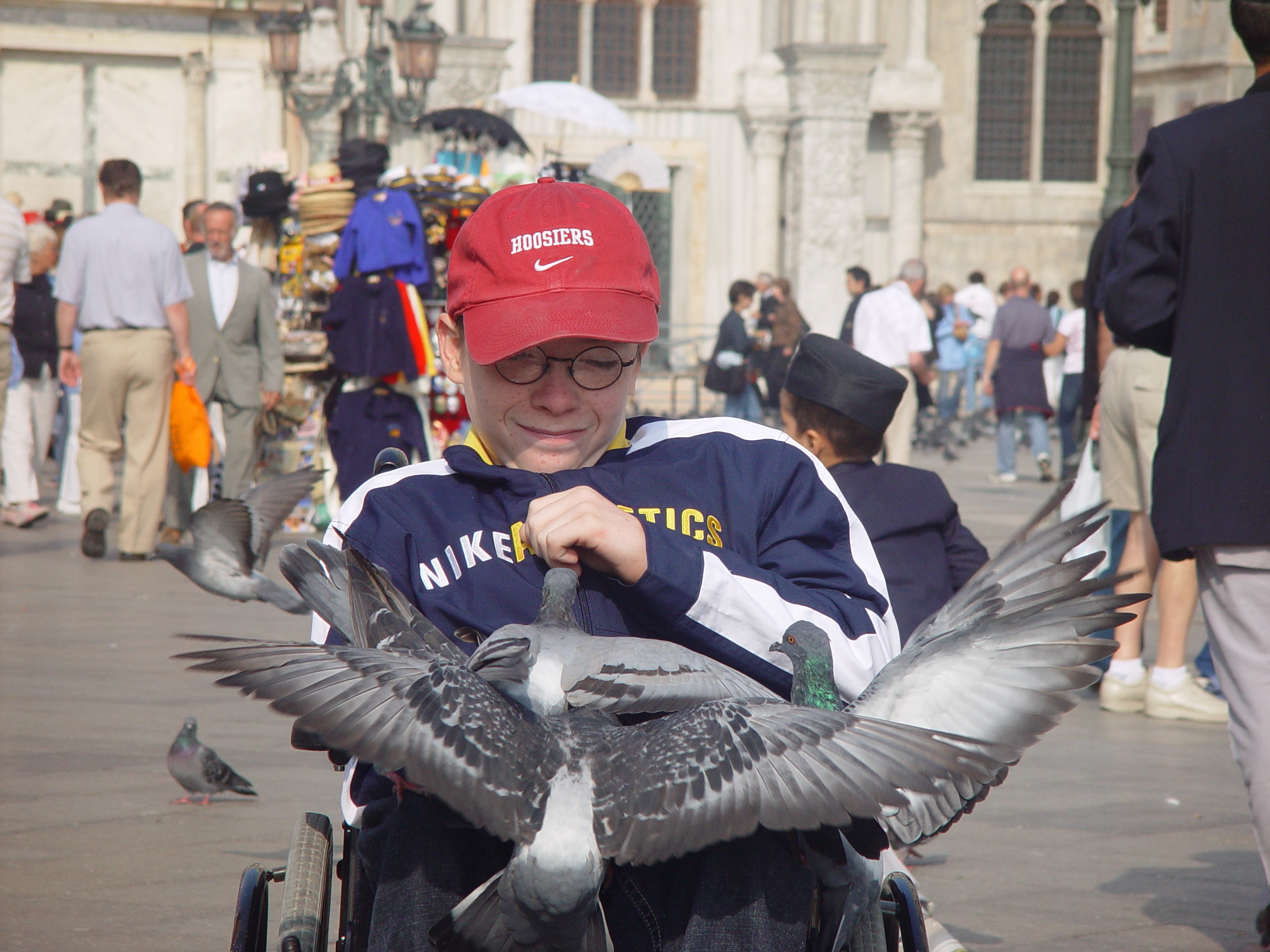 Europe Trip 2005 - Italy (Venice - Pigeons, St Mark's Basilica / Square / Clocktower, Gondola Ride, Gelato)
