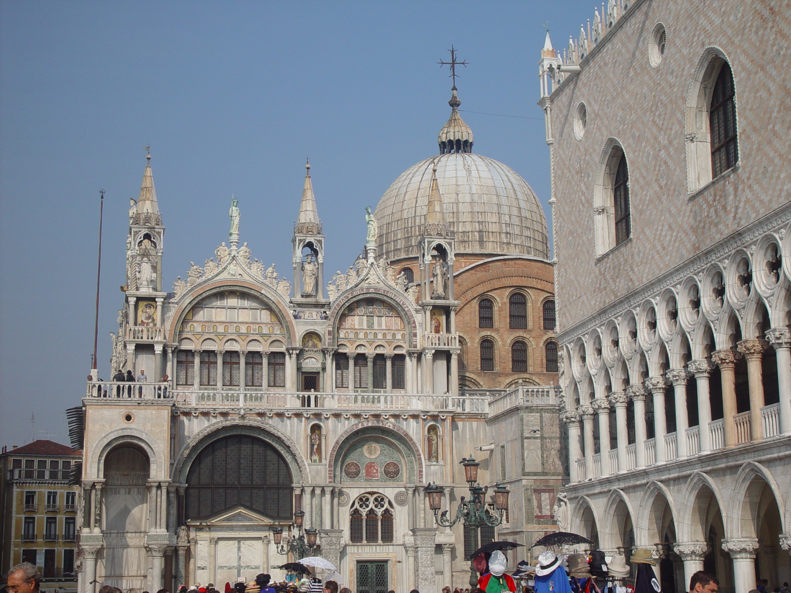 Europe Trip 2005 - Italy (Venice - Pigeons, St Mark's Basilica / Square / Clocktower, Gondola Ride, Gelato)