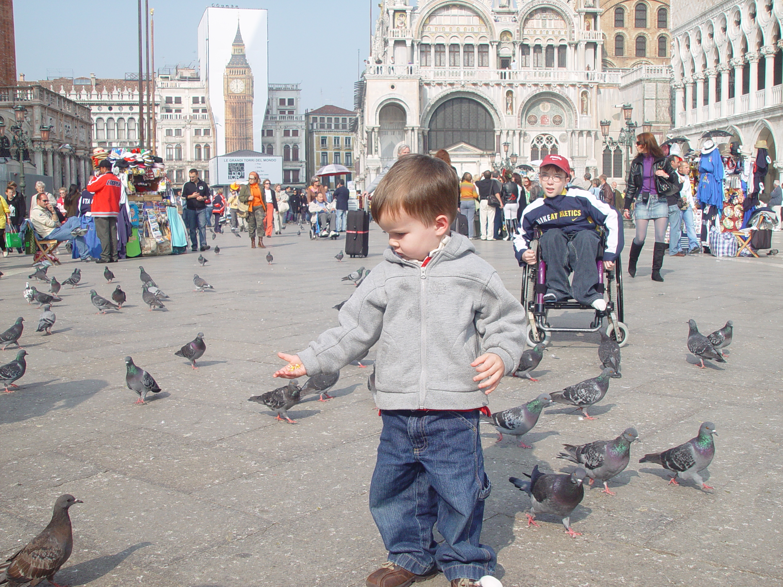 Europe Trip 2005 - Italy (Venice - Pigeons, St Mark's Basilica / Square / Clocktower, Gondola Ride, Gelato)