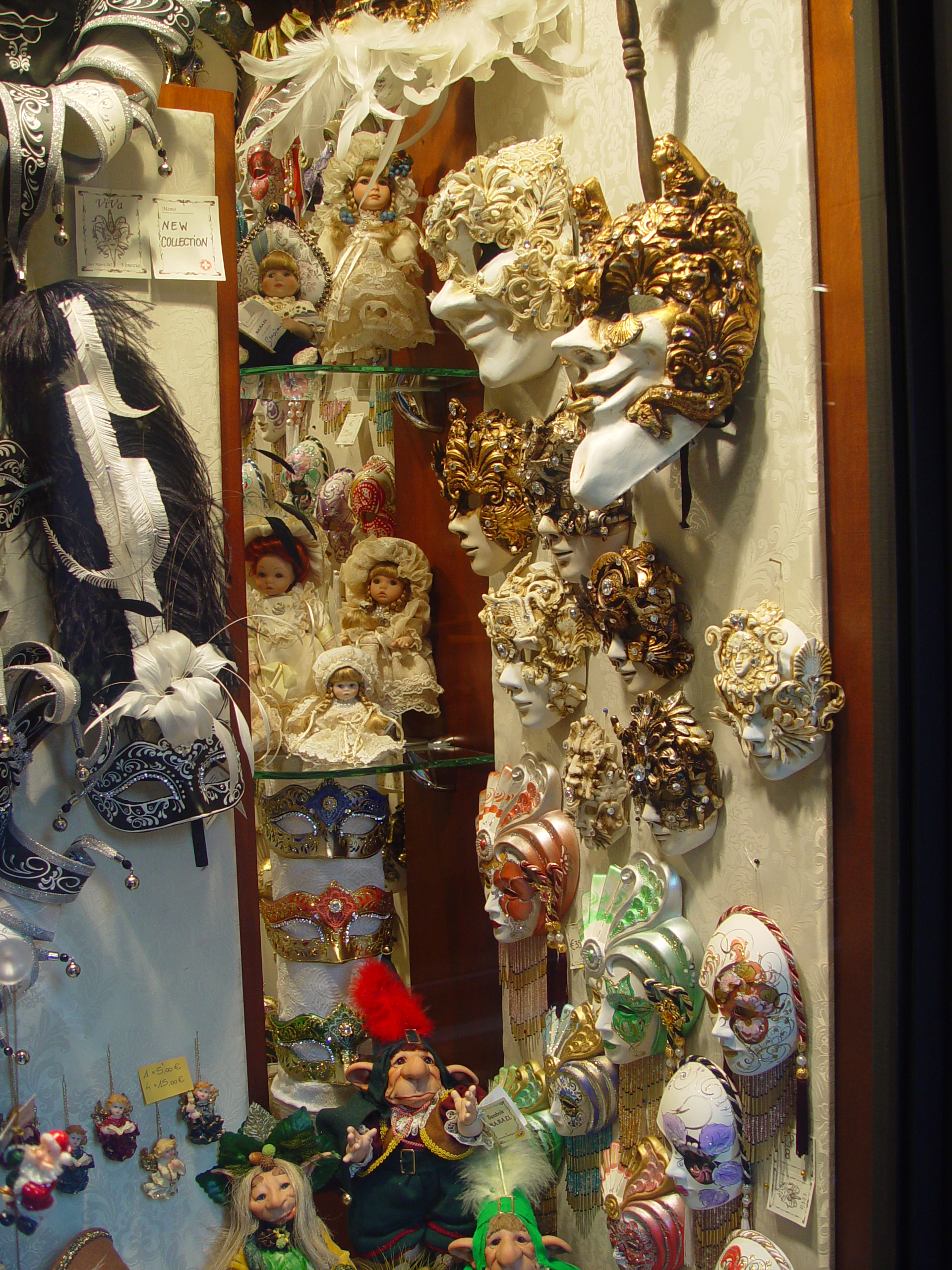 Europe Trip 2005 - Italy (Venice - Pigeons, St Mark's Basilica / Square / Clocktower, Gondola Ride, Gelato)