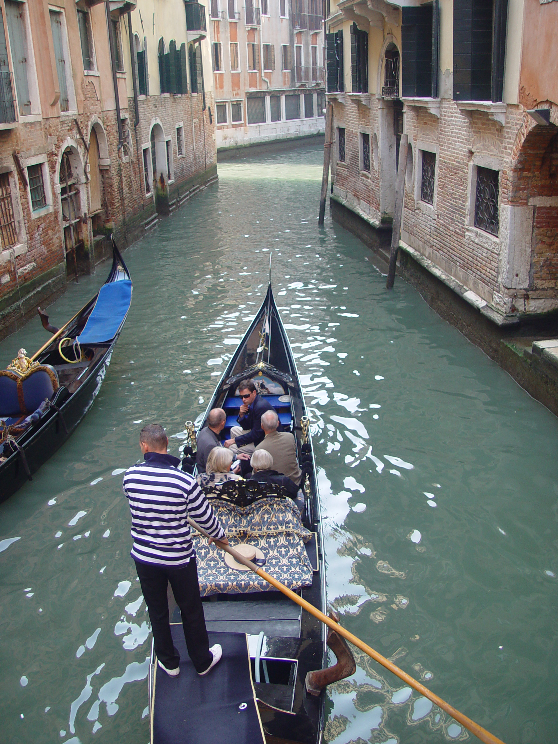 Europe Trip 2005 - Italy (Venice - Pigeons, St Mark's Basilica / Square / Clocktower, Gondola Ride, Gelato)