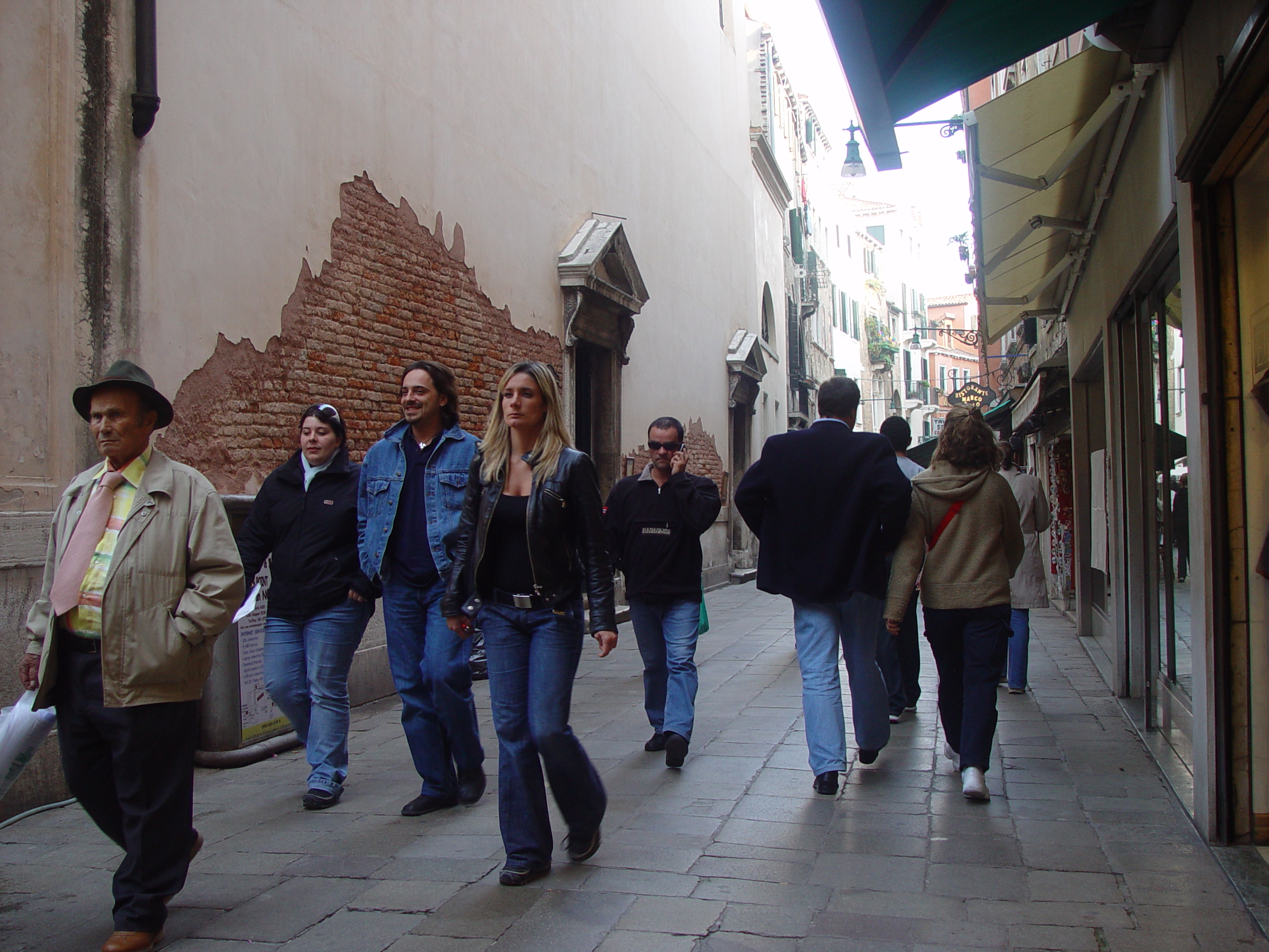 Europe Trip 2005 - Italy (Venice - Pigeons, St Mark's Basilica / Square / Clocktower, Gondola Ride, Gelato)