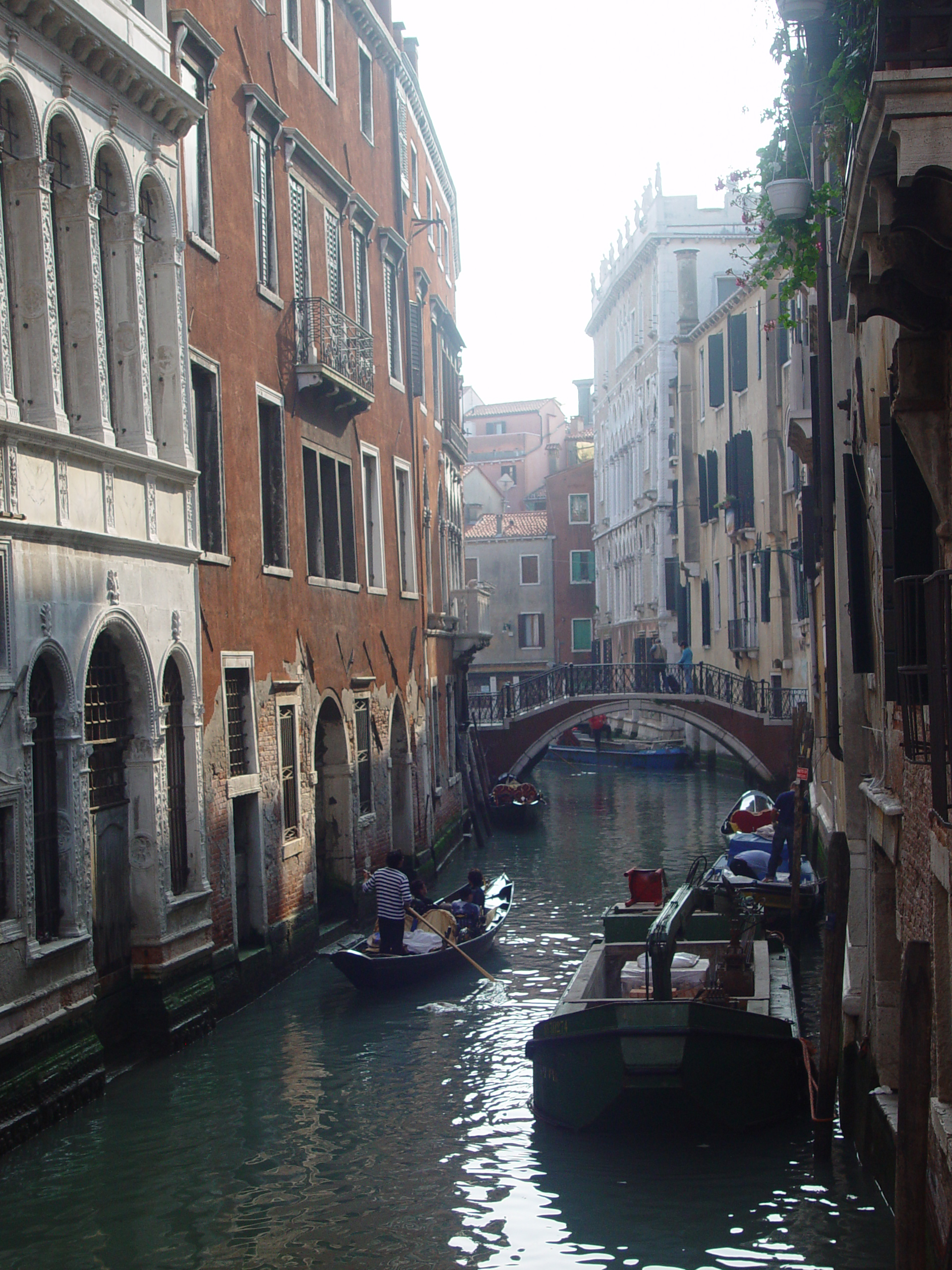 Europe Trip 2005 - Italy (Venice - Pigeons, St Mark's Basilica / Square / Clocktower, Gondola Ride, Gelato)